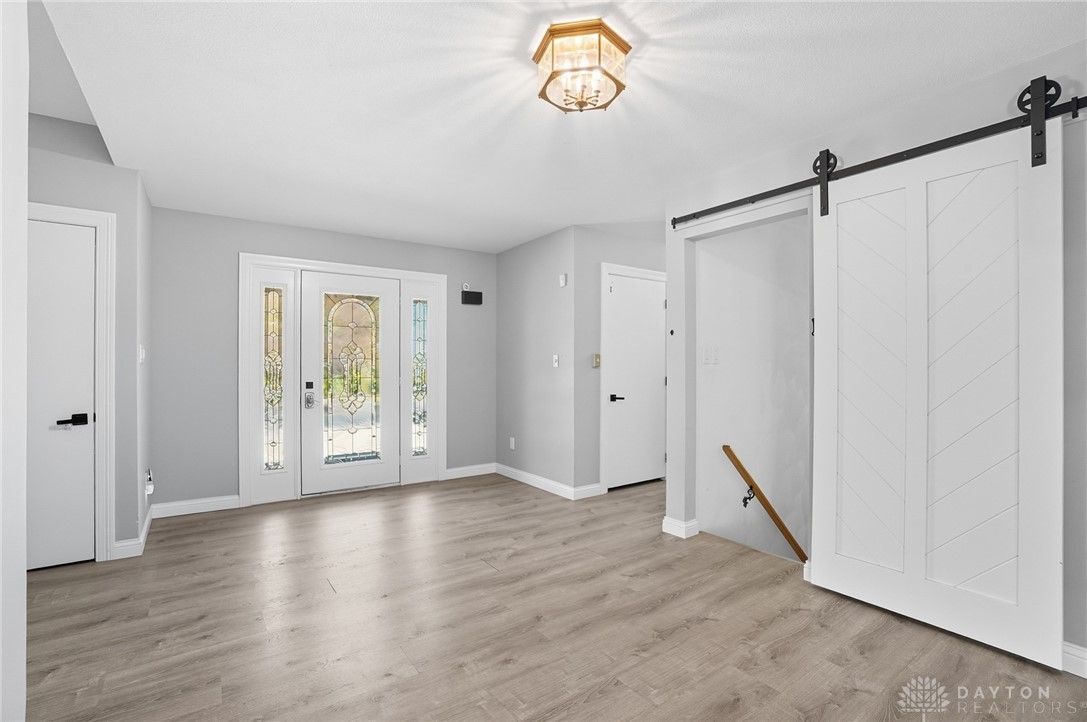 Brookville, Ohio, 45309, United States, 3 Bedrooms Bedrooms, ,4 BathroomsBathrooms,Residential,For Sale,1995742