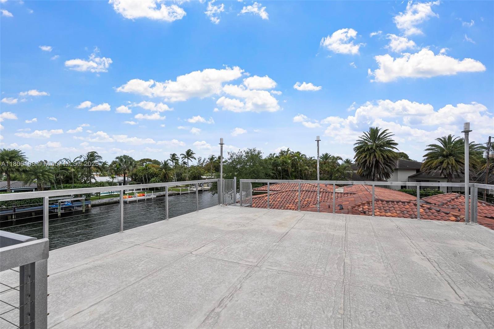 North Miami, Florida, 33181, United States, 5 Bedrooms Bedrooms, ,5 BathroomsBathrooms,Residential,For Sale,1804760