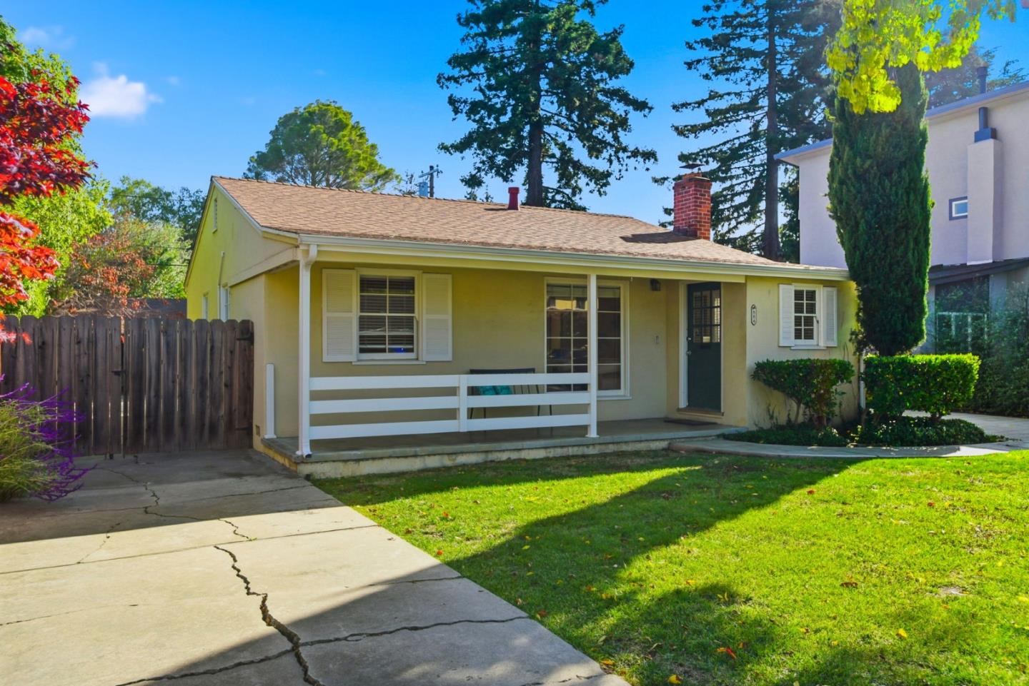 Palo Alto, California, 94303, United States, 2 Bedrooms Bedrooms, ,2 BathroomsBathrooms,Residential,For Sale,1989685