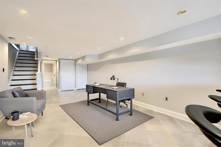 Baltimore, Maryland, 21224, United States, 3 Bedrooms Bedrooms, ,3 BathroomsBathrooms,Residential,For Sale,1930915