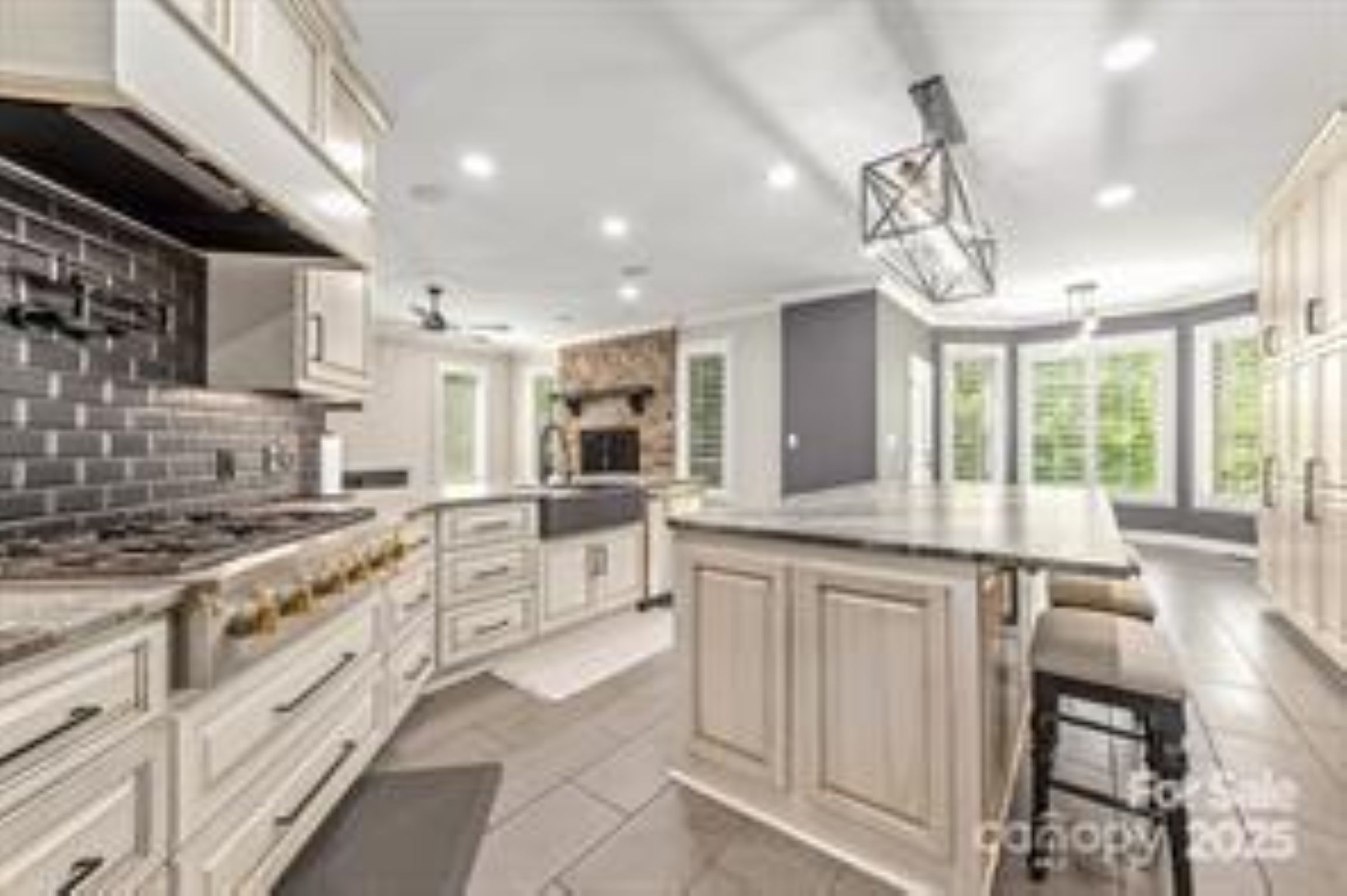 Stanley, North Carolina, 28164, United States, 6 Bedrooms Bedrooms, ,4 BathroomsBathrooms,Residential,For Sale,1976979