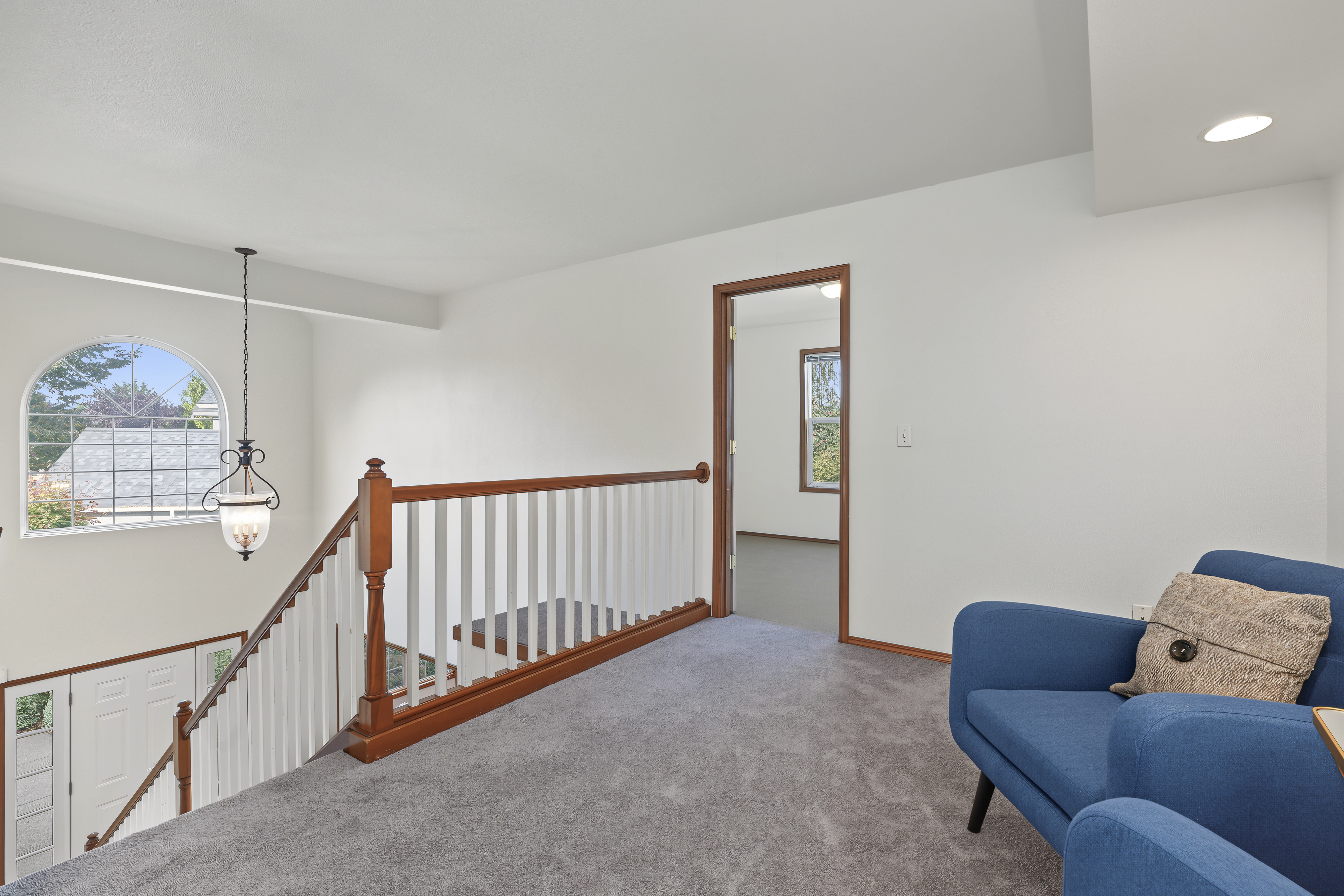  2113 12th Ave NW, Puyallup, WA 98371 - 物件實景