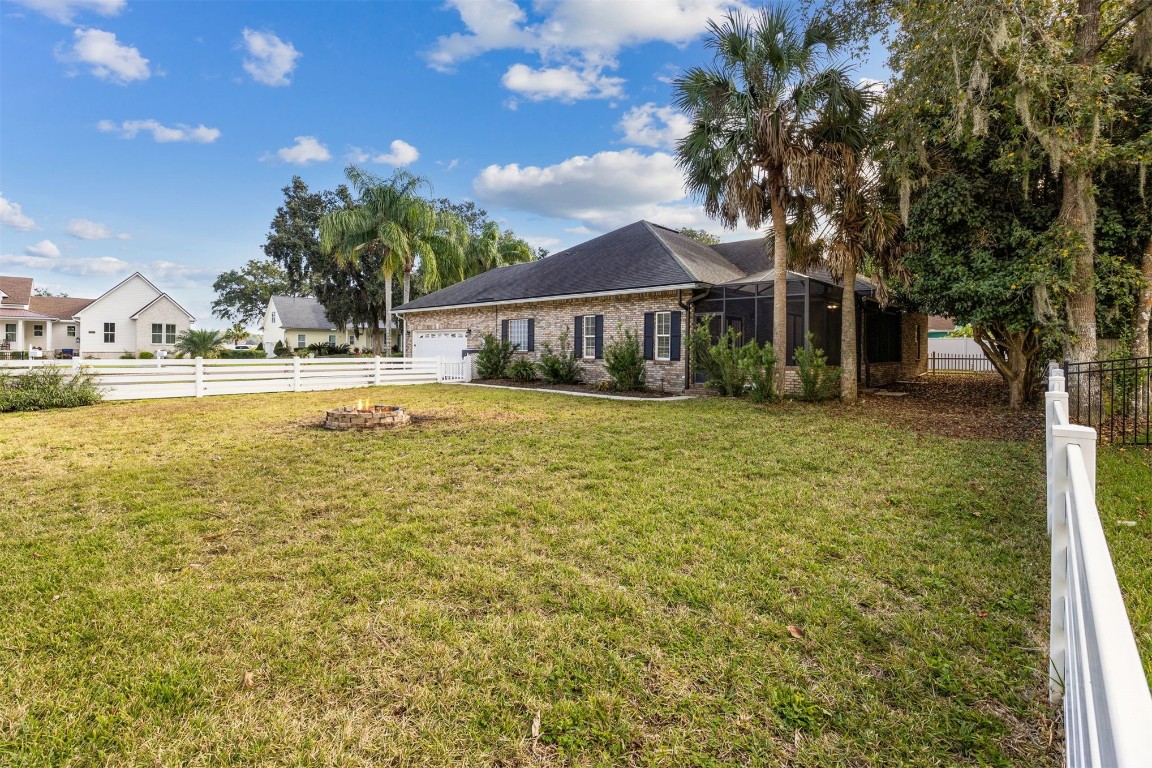 Fernandina Beach, Florida, 32034, United States, 3 Bedrooms Bedrooms, ,2 BathroomsBathrooms,Residential,For Sale,1999205