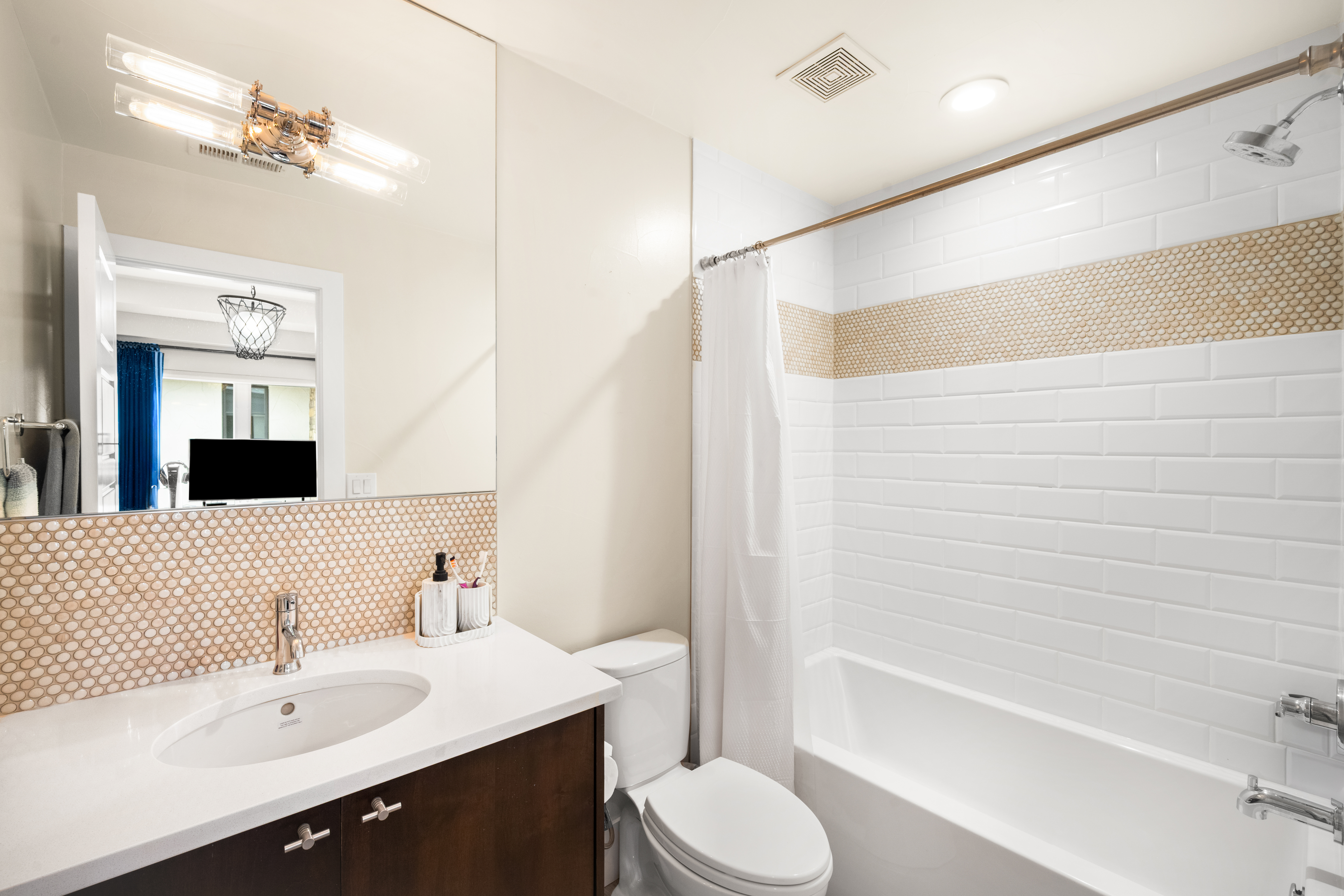  2457 S Cook Street, Denver, CO, 80210 - 物件實景