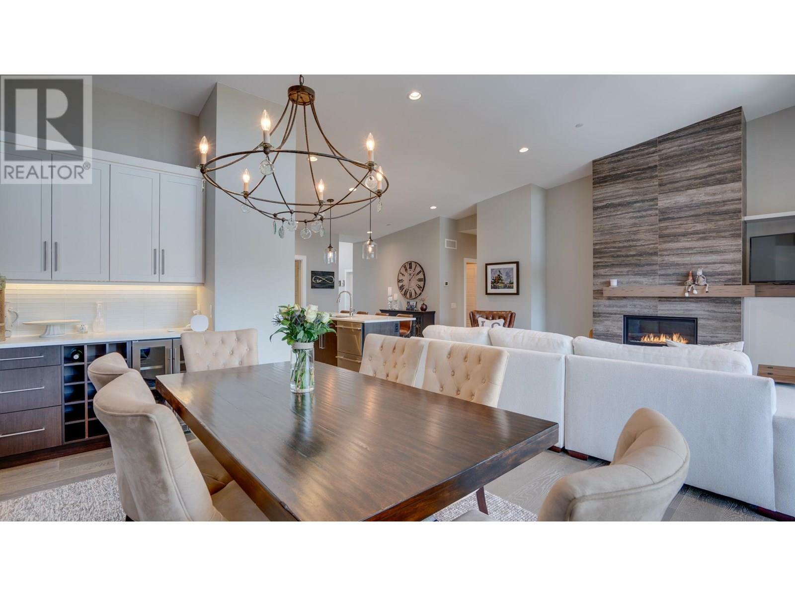 VERNON, British Columbia, V1H 2L7, CA, 3 Bedrooms Bedrooms, ,2 BathroomsBathrooms,Residential,For Sale,1838492