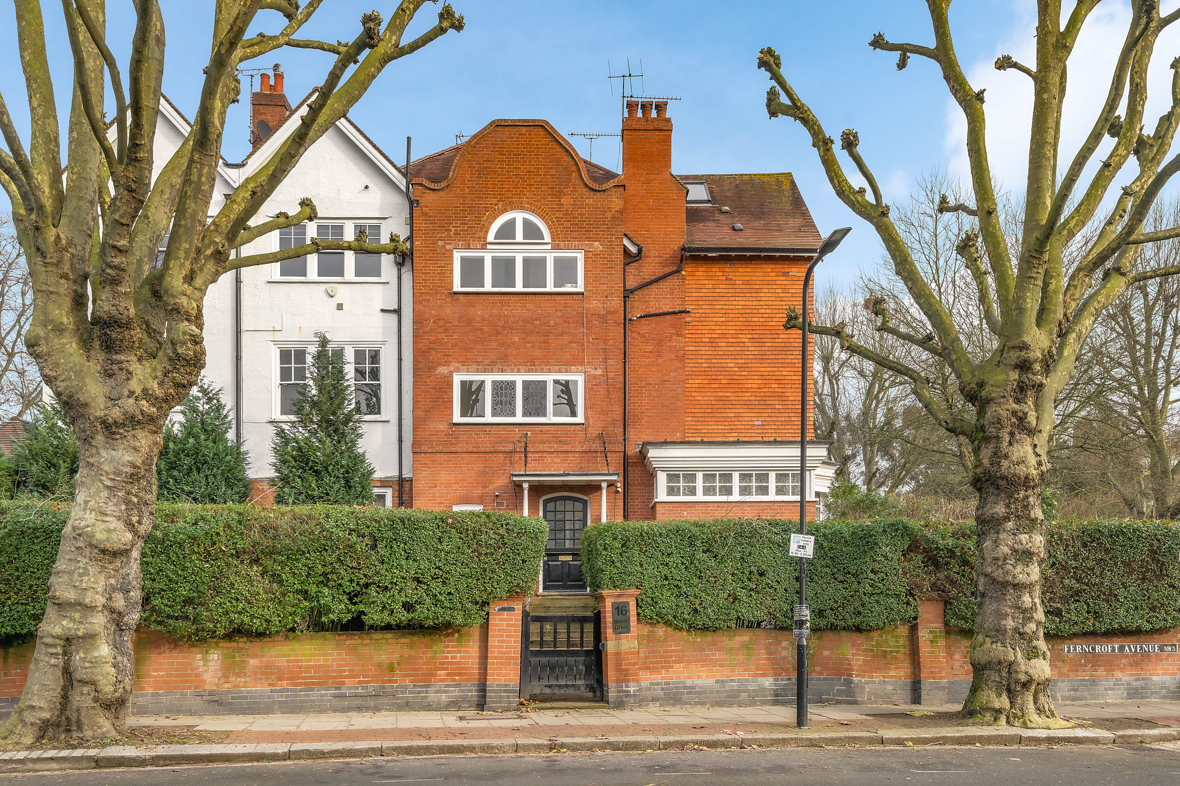  A Design-Led Penthouse Moments from Hampstead Heath - 物件實景