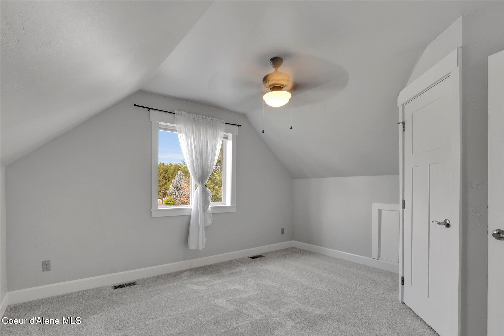 Post Falls, Idaho, 83854, United States, 5 Bedrooms Bedrooms, ,5 BathroomsBathrooms,Residential,For Sale,1981569