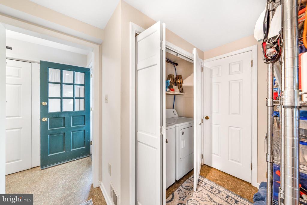 Newtown, Pennsylvania, 18940, United States, 4 Bedrooms Bedrooms, ,4 BathroomsBathrooms,Residential,For Sale,1995554