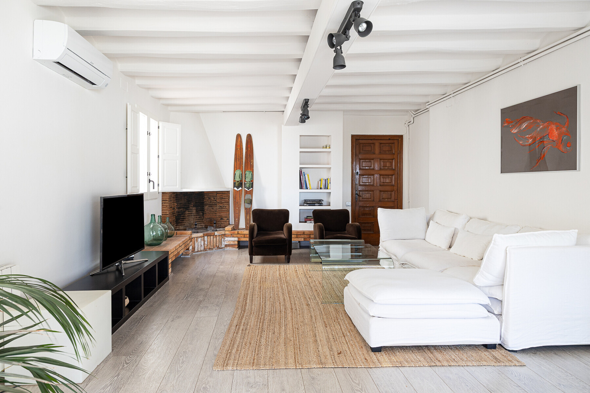  House on the seafront with tourist license, Caldes d