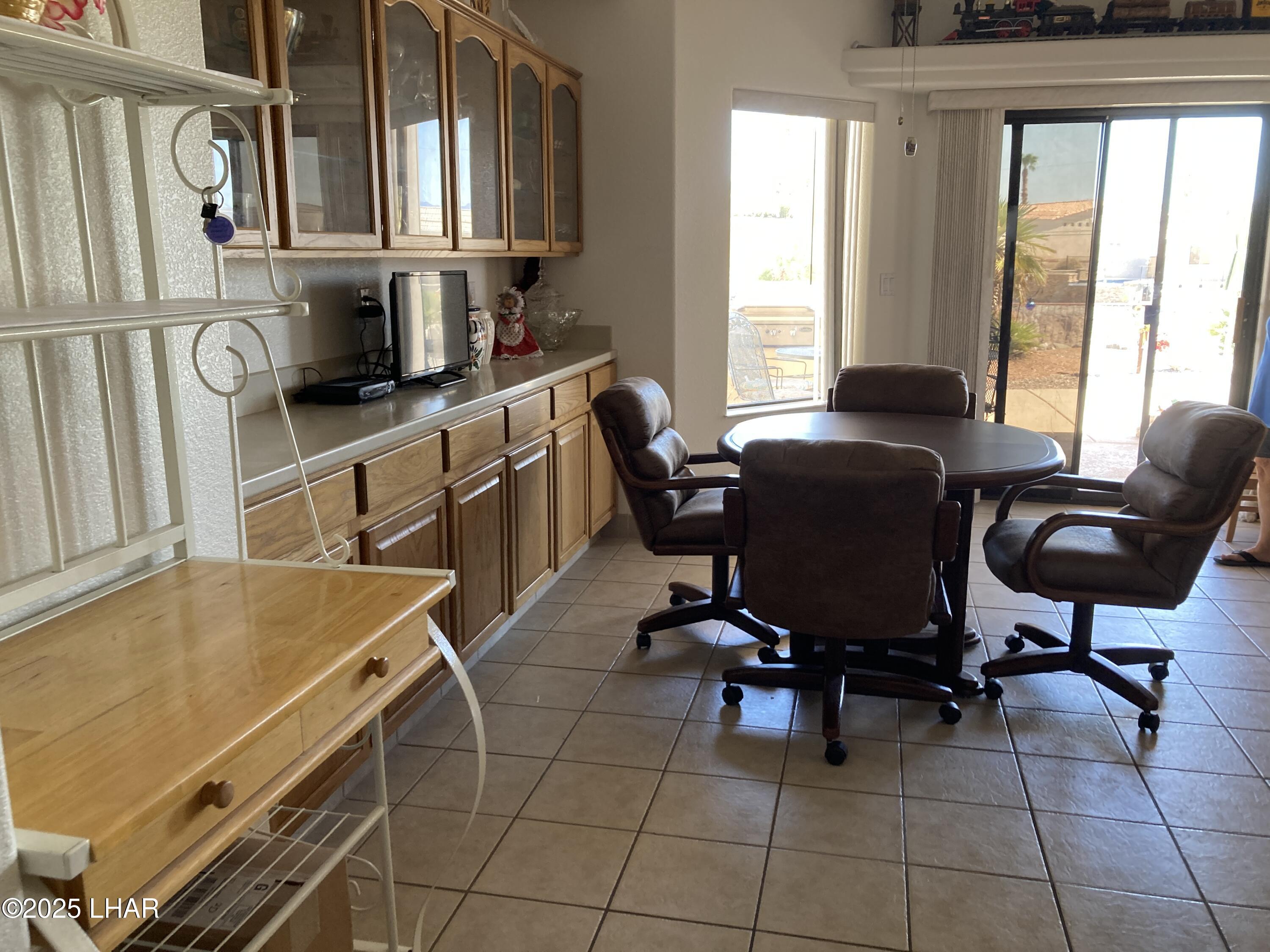Lake Havasu City, Arizona, 86404, United States, 3 Bedrooms Bedrooms, ,3 BathroomsBathrooms,Residential,For Sale,1949772