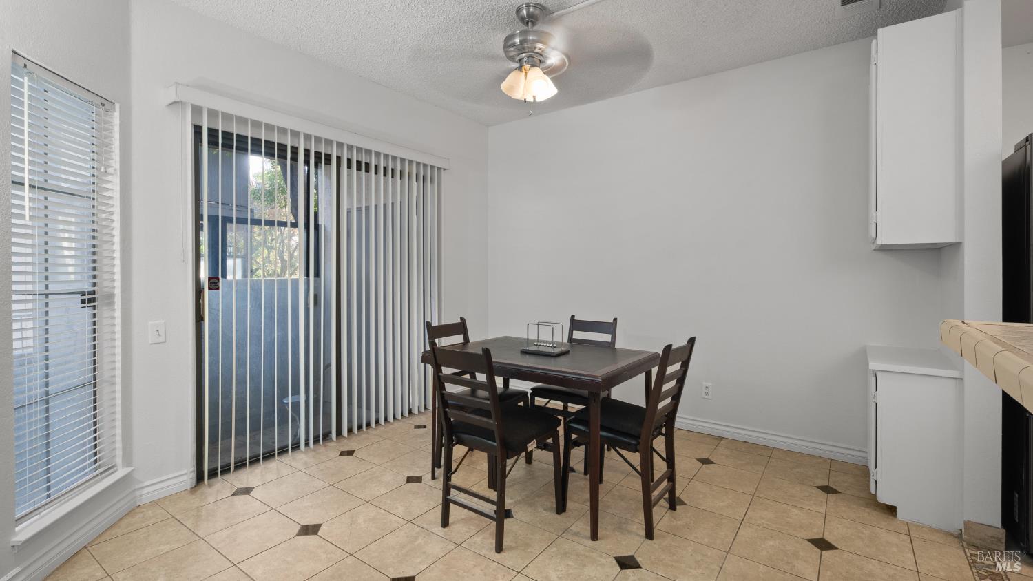 San Jose, California, 95111, United States, 2 Bedrooms Bedrooms, ,2 BathroomsBathrooms,Residential,For Sale,2003428