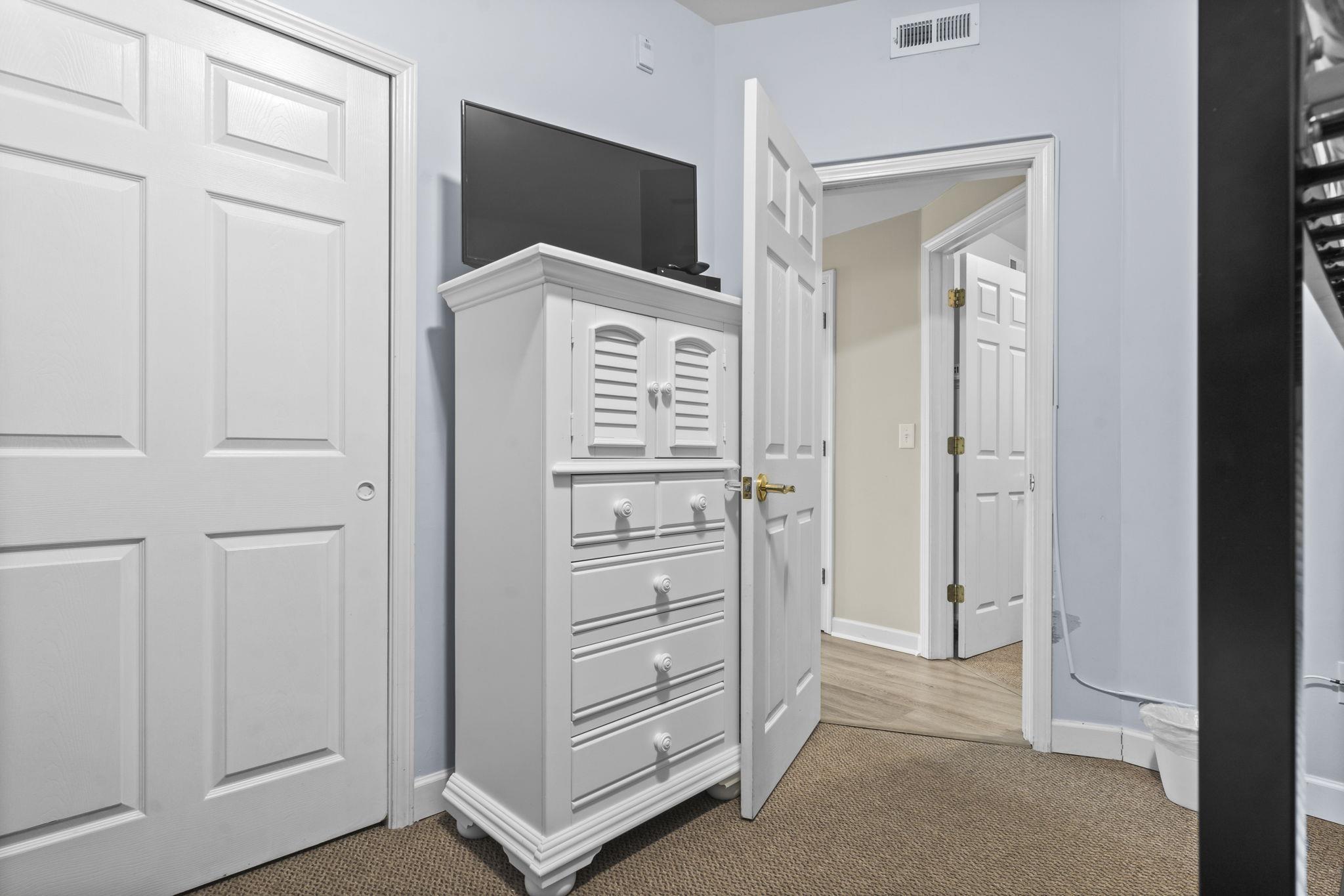 North Myrtle Beach, South Carolina, 29582, United States, 6 Bedrooms Bedrooms, ,4 BathroomsBathrooms,Residential,For Sale,2028384