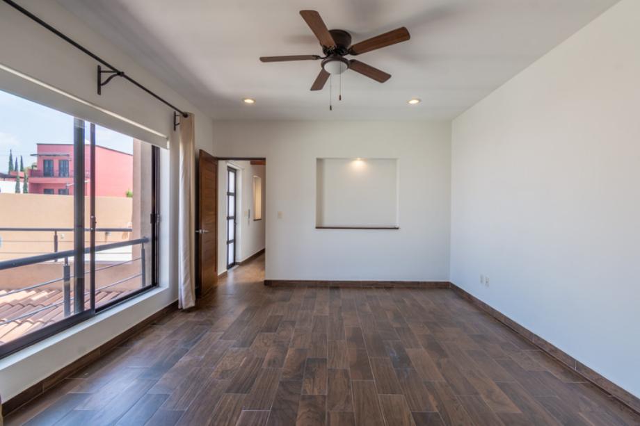 San Miguel de Allende, Guanajuato, 37774, Mexico, 3 Bedrooms Bedrooms, ,3 BathroomsBathrooms,Residential,For Sale,1859638