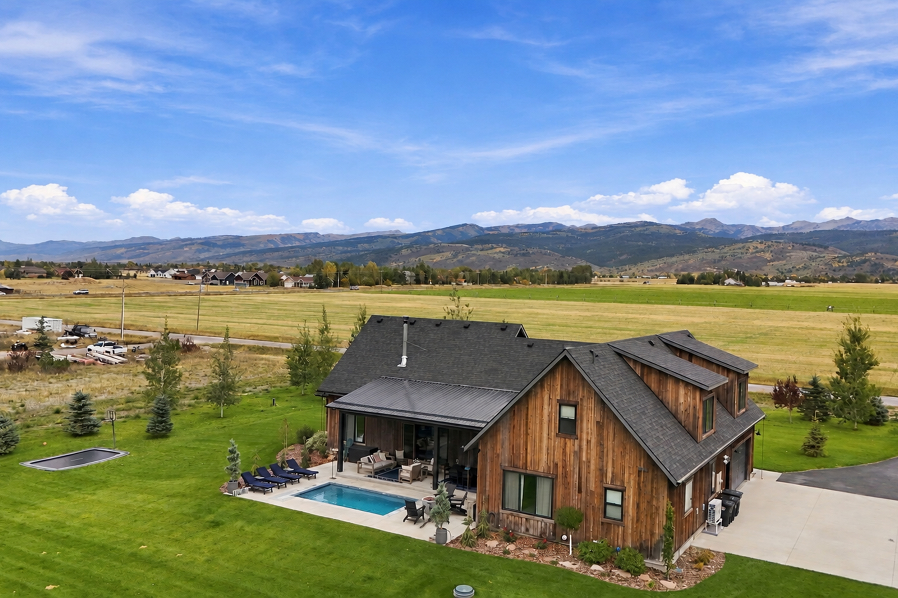  Turnkey Mountain Retreat - 物件實景