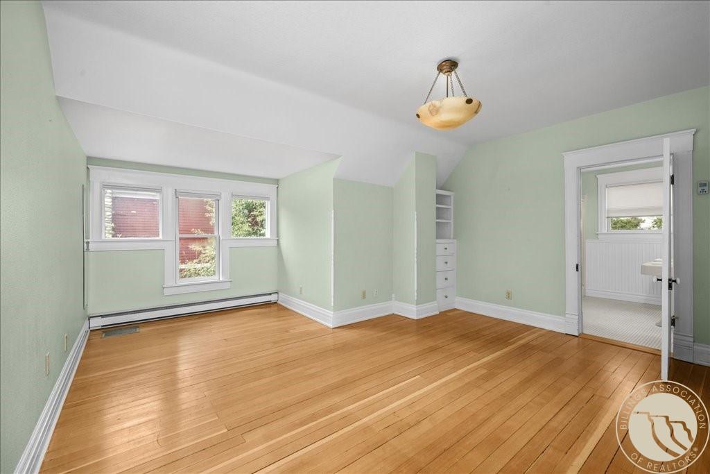 Red Lodge, Montana, 59068, United States, 4 Bedrooms Bedrooms, ,2 BathroomsBathrooms,Residential,For Sale,1906047