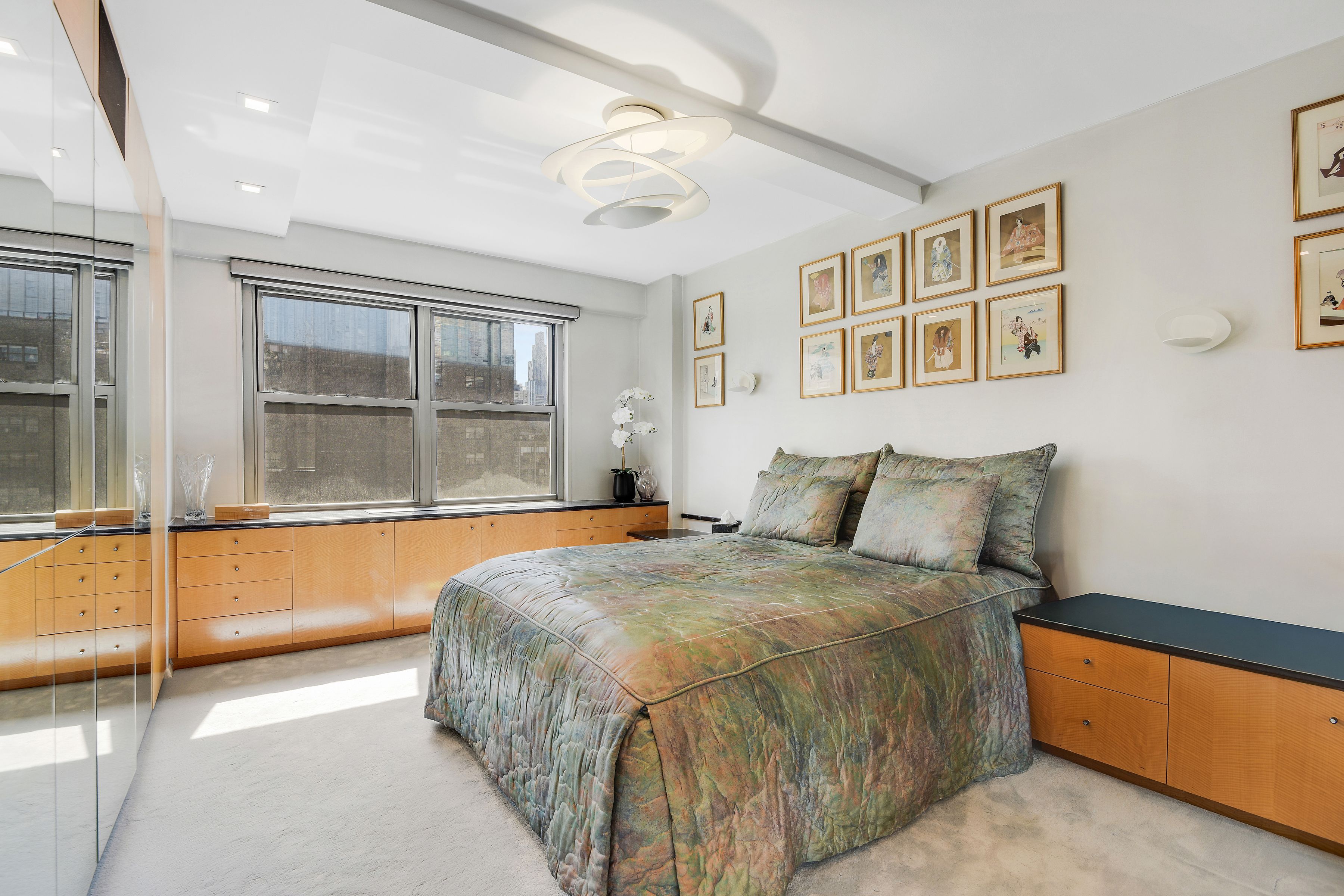  360 East 72nd Street - 物件實景