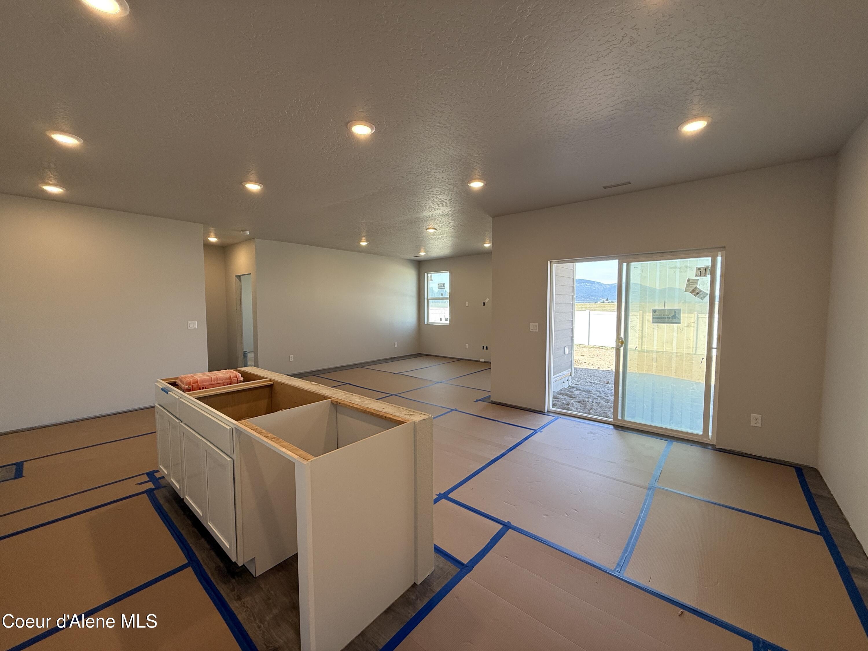 Post Falls, Idaho, 83854, United States, 4 Bedrooms Bedrooms, ,Residential,For Sale,2045230
