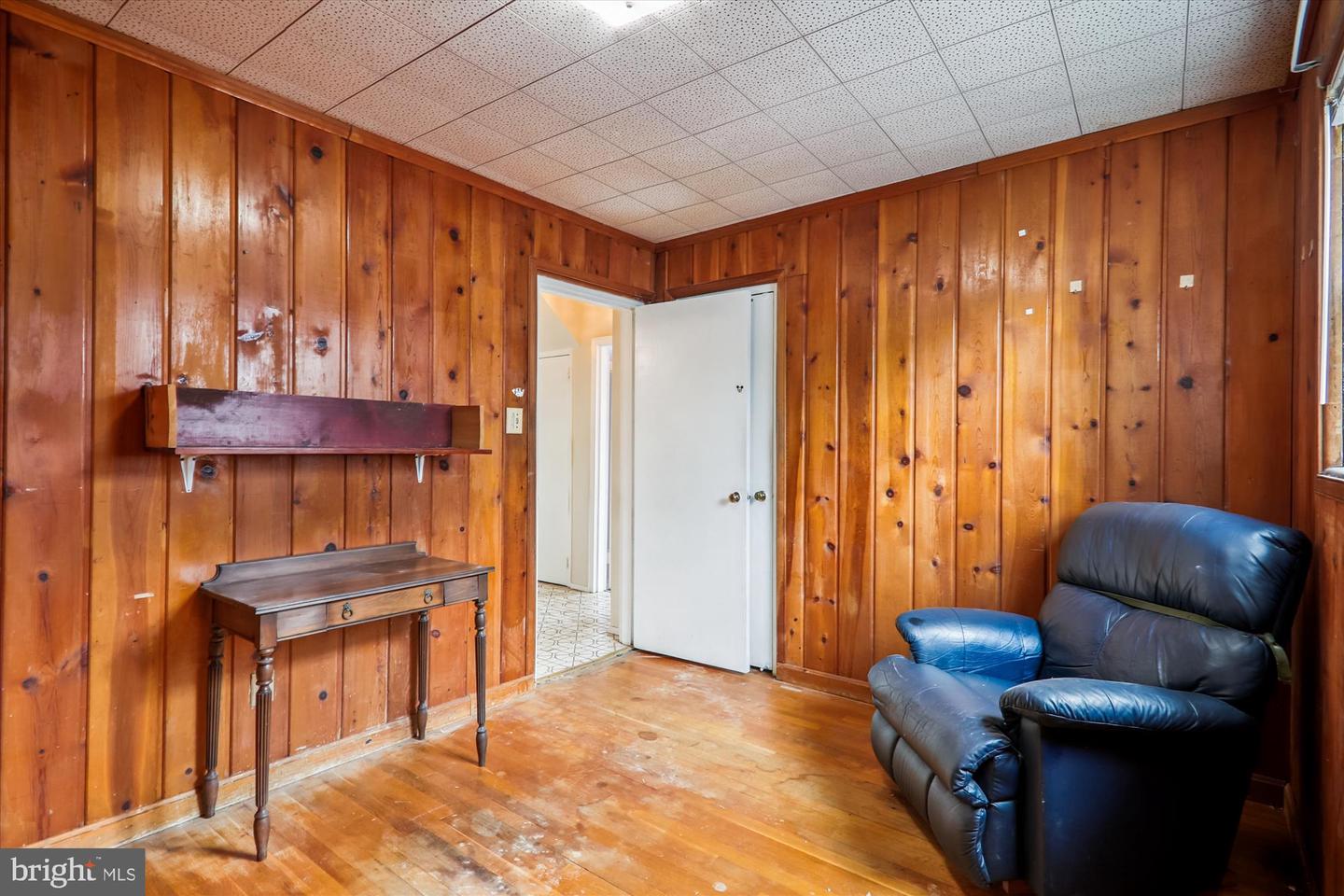 Silver Spring, Maryland, 20903, United States, 4 Bedrooms Bedrooms, ,2 BathroomsBathrooms,Residential,For Sale,1919736
