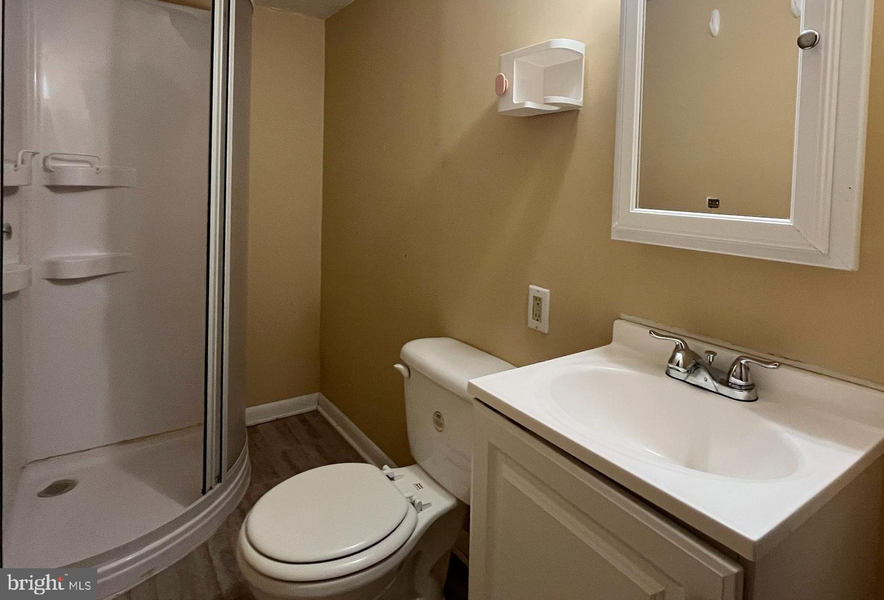 Owings, Maryland, 20736, United States, 5 Bedrooms Bedrooms, ,4 BathroomsBathrooms,Residential,For Sale,1943168