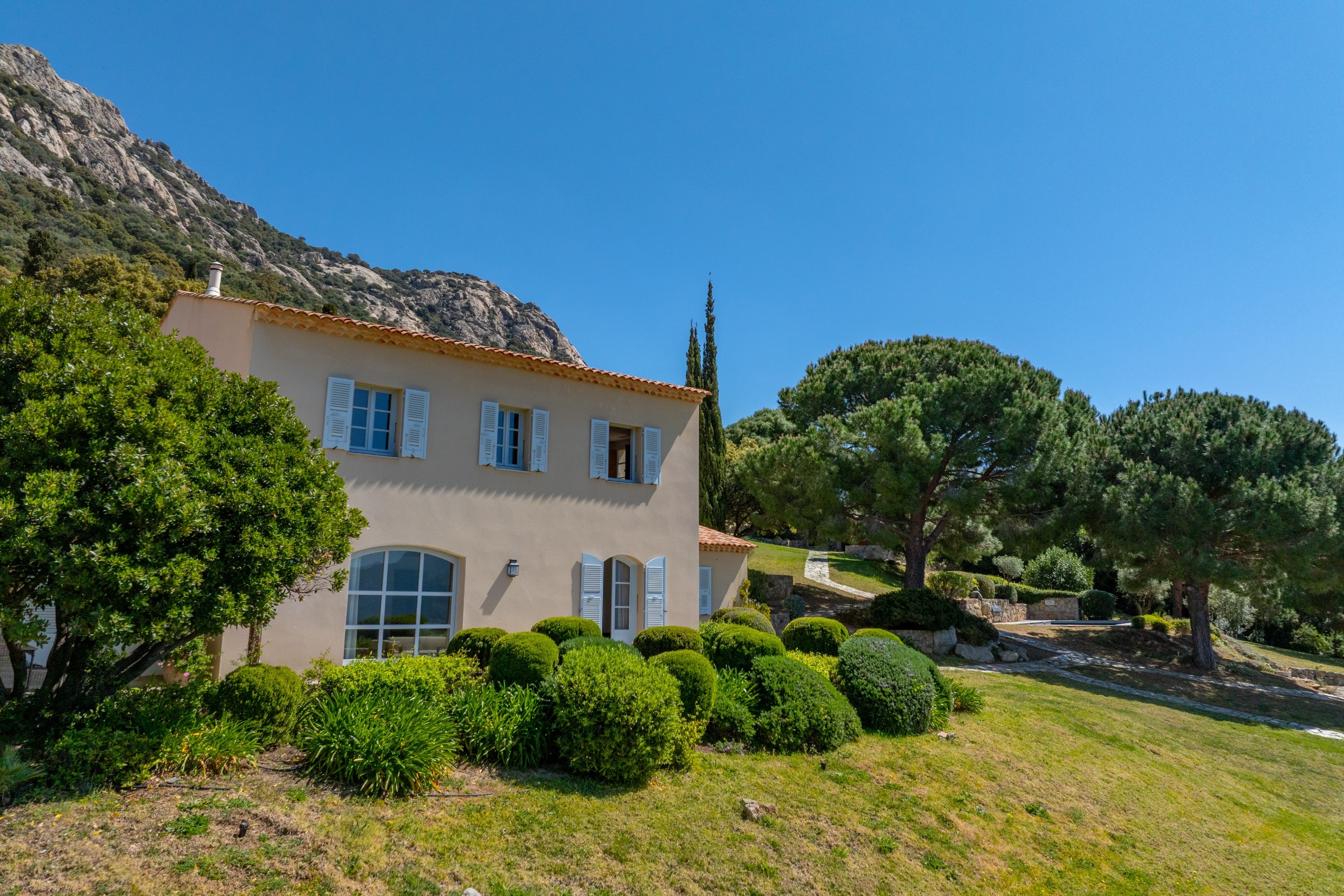  FOR SALE: Exceptional Property in Lumio — The Art of Living in Balagne - 物件實景