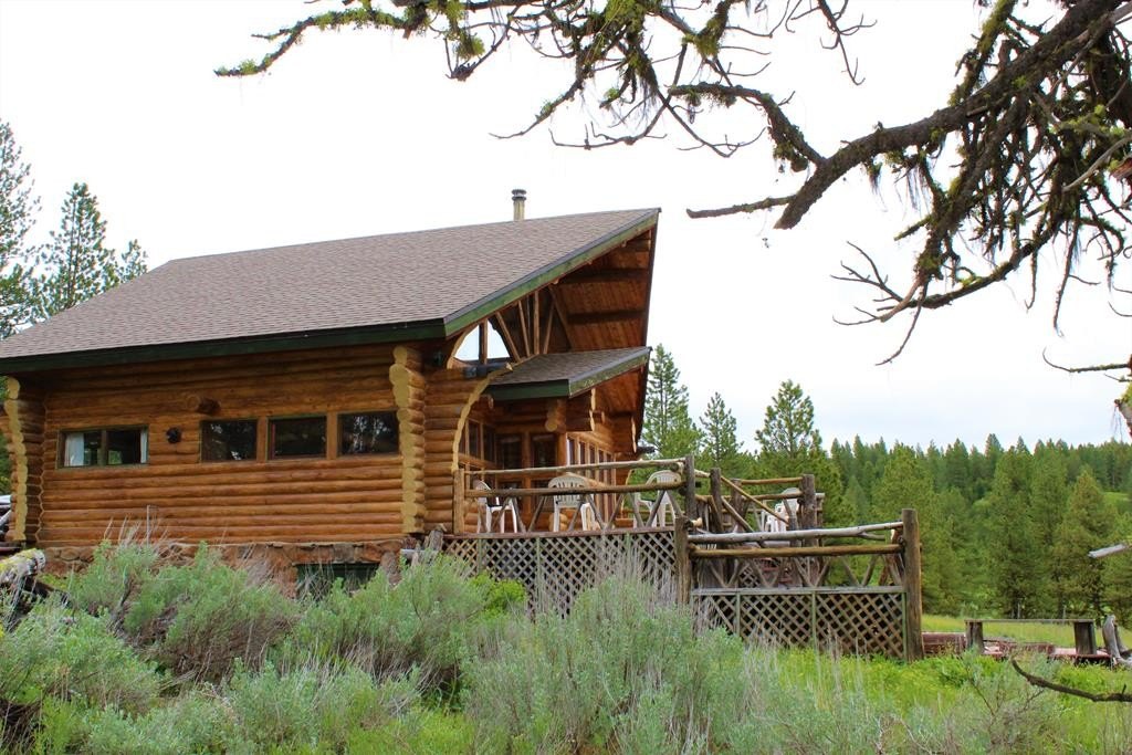 New Meadows, Idaho, 83654, United States, 2 Bedrooms Bedrooms, ,2 BathroomsBathrooms,Residential,For Sale,1982701