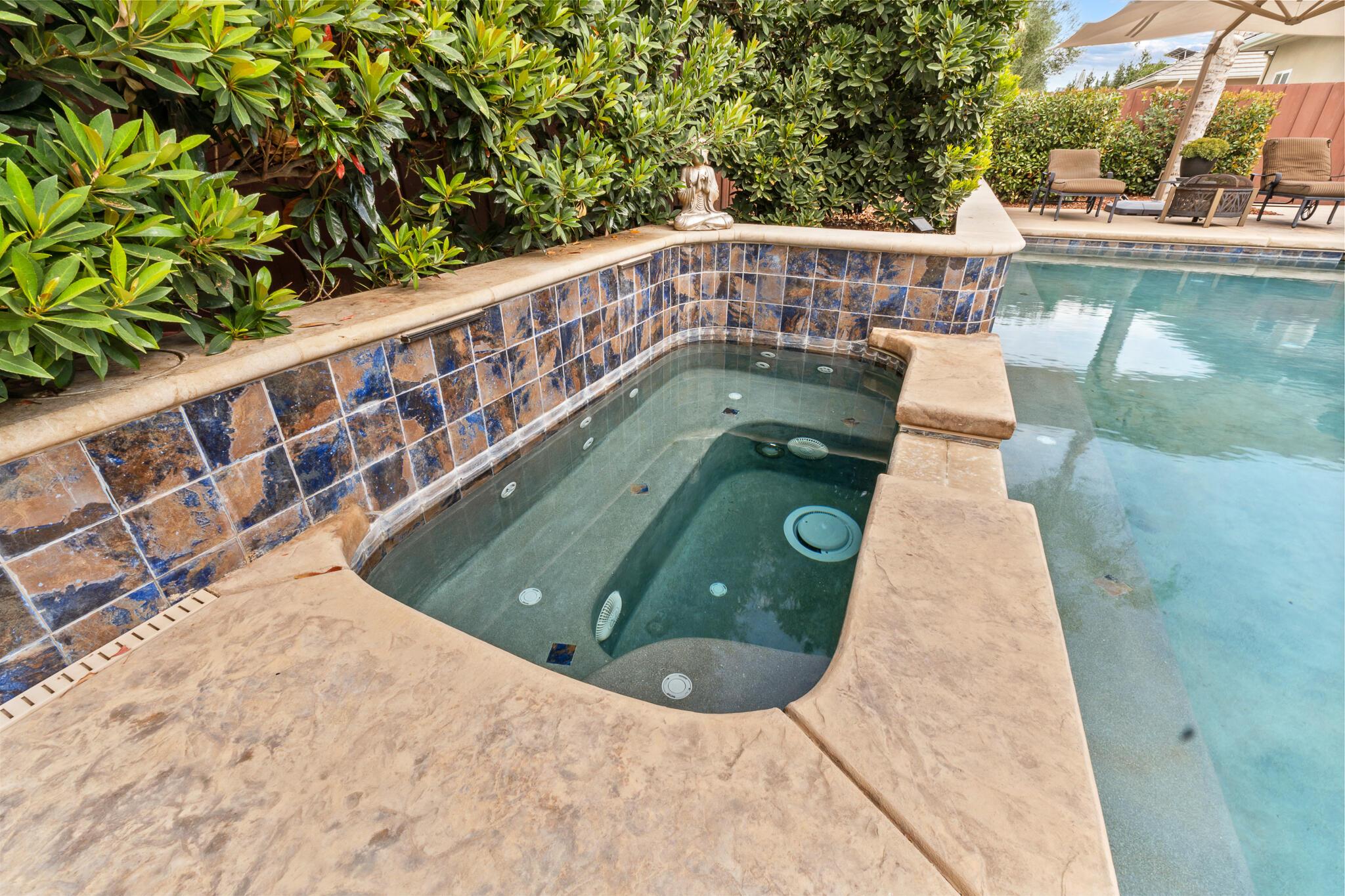 Visalia, California, 93291, United States, 4 Bedrooms Bedrooms, ,3 BathroomsBathrooms,Residential,For Sale,1976772