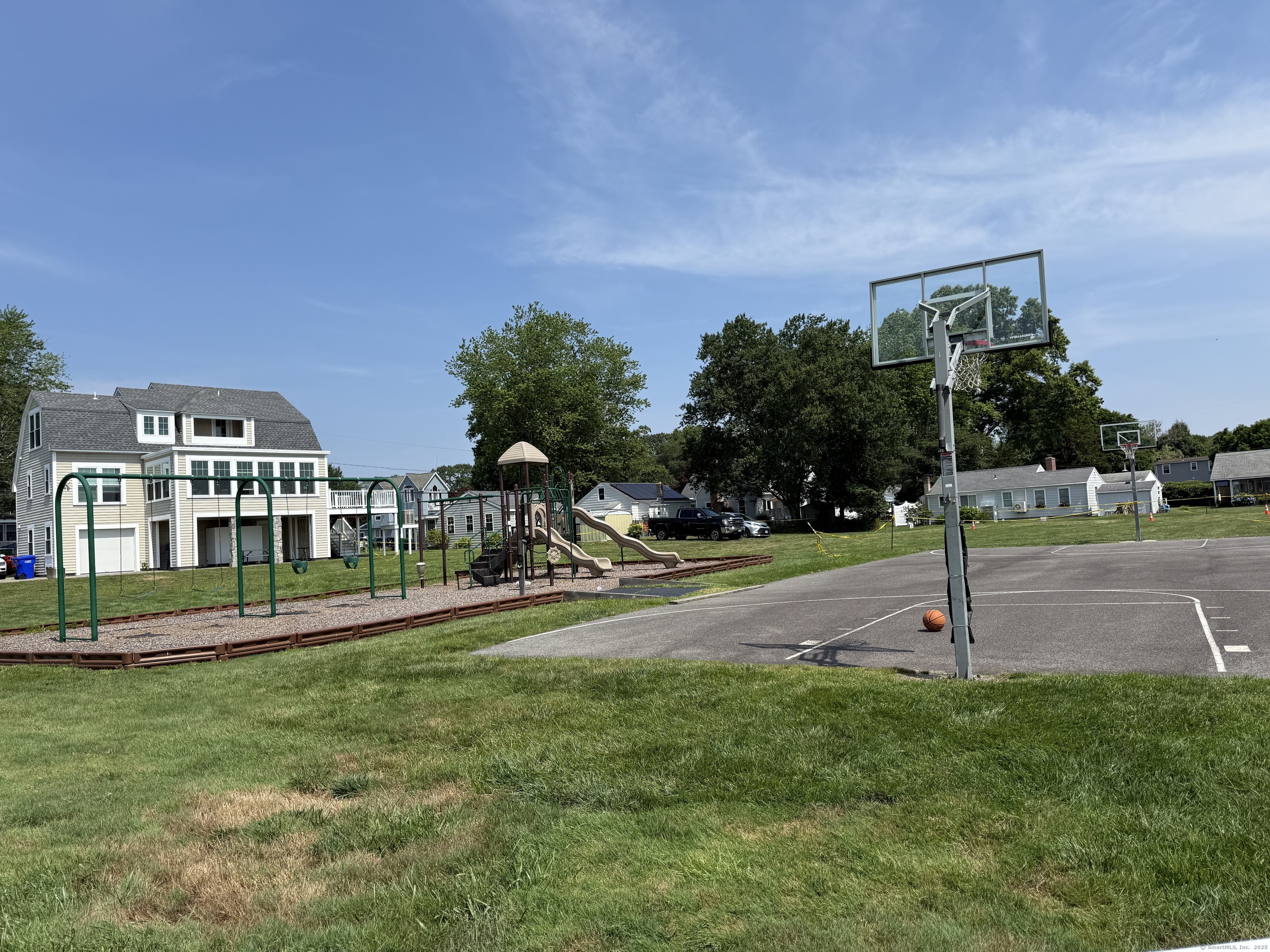 Old Saybrook, Connecticut, 06475, United States, 3 Bedrooms Bedrooms, ,1 BathroomBathrooms,Residential,For Sale,1865703