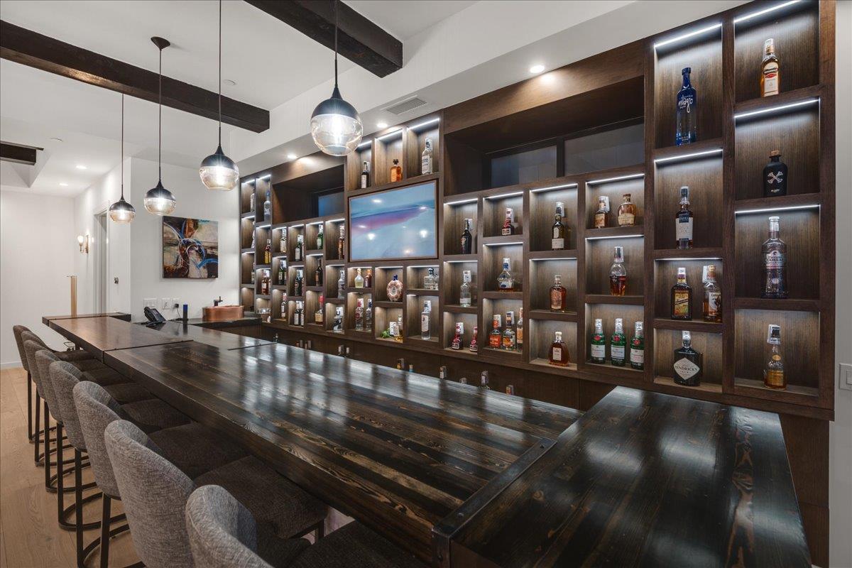 Saratoga, California, 95070, United States, 6 Bedrooms Bedrooms, ,11 BathroomsBathrooms,Residential,For Sale,1971416