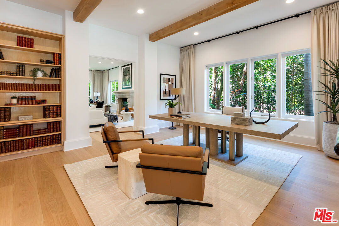 Beverly Hills, California, 90210, United States, 6 Bedrooms Bedrooms, ,8 BathroomsBathrooms,Residential,For Sale,1926509