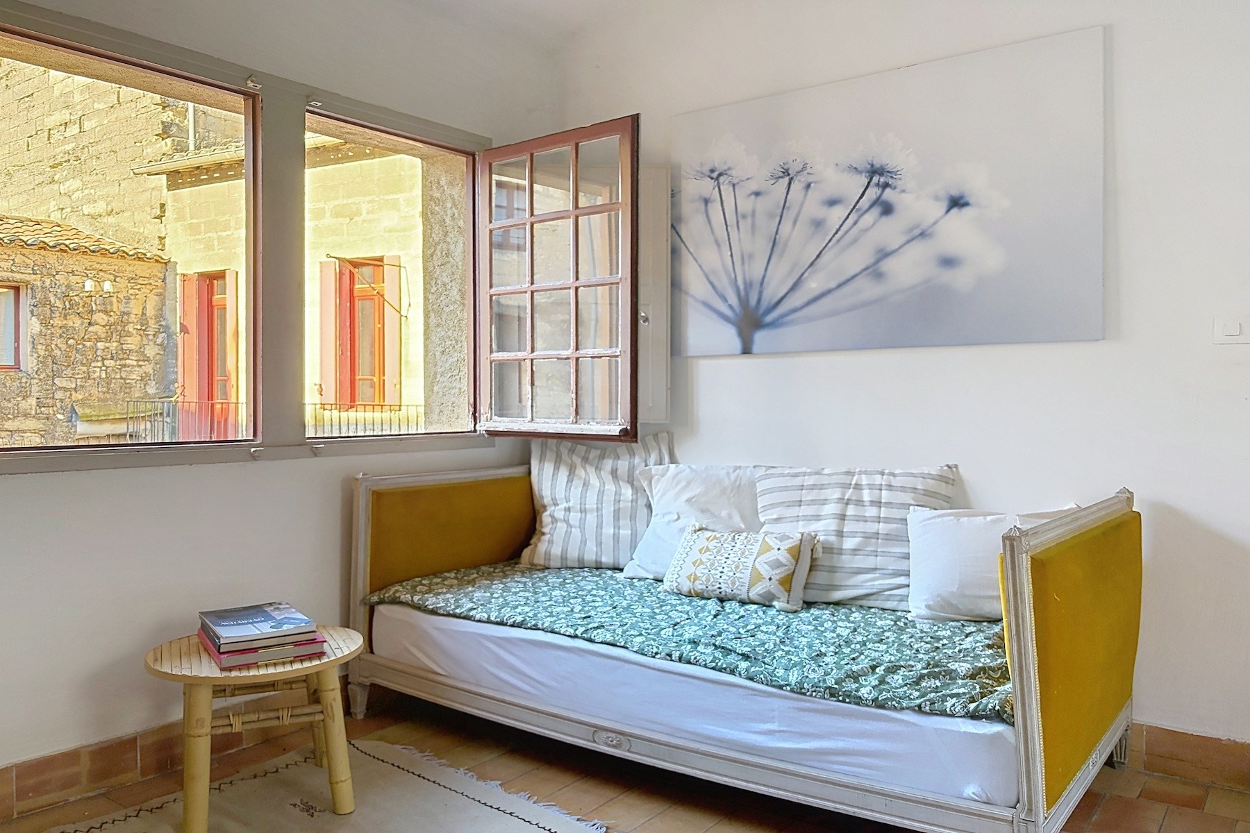  17th Century Private Mansion - 105 m² - Steps from Place aux Herbes - 物件實景