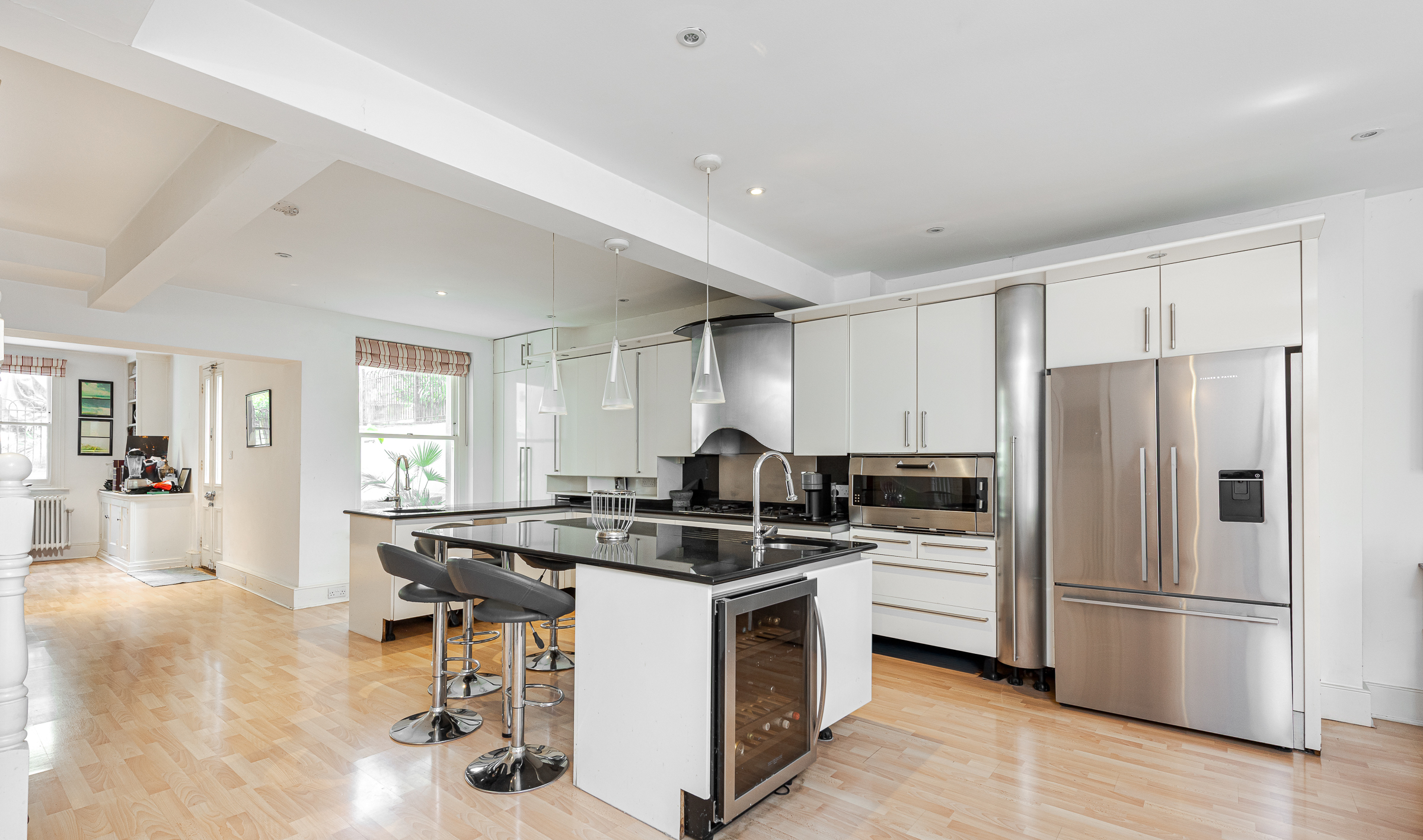  A Detached House on the Doorstep of Battersea Park with Garden and Parking - 物件實景