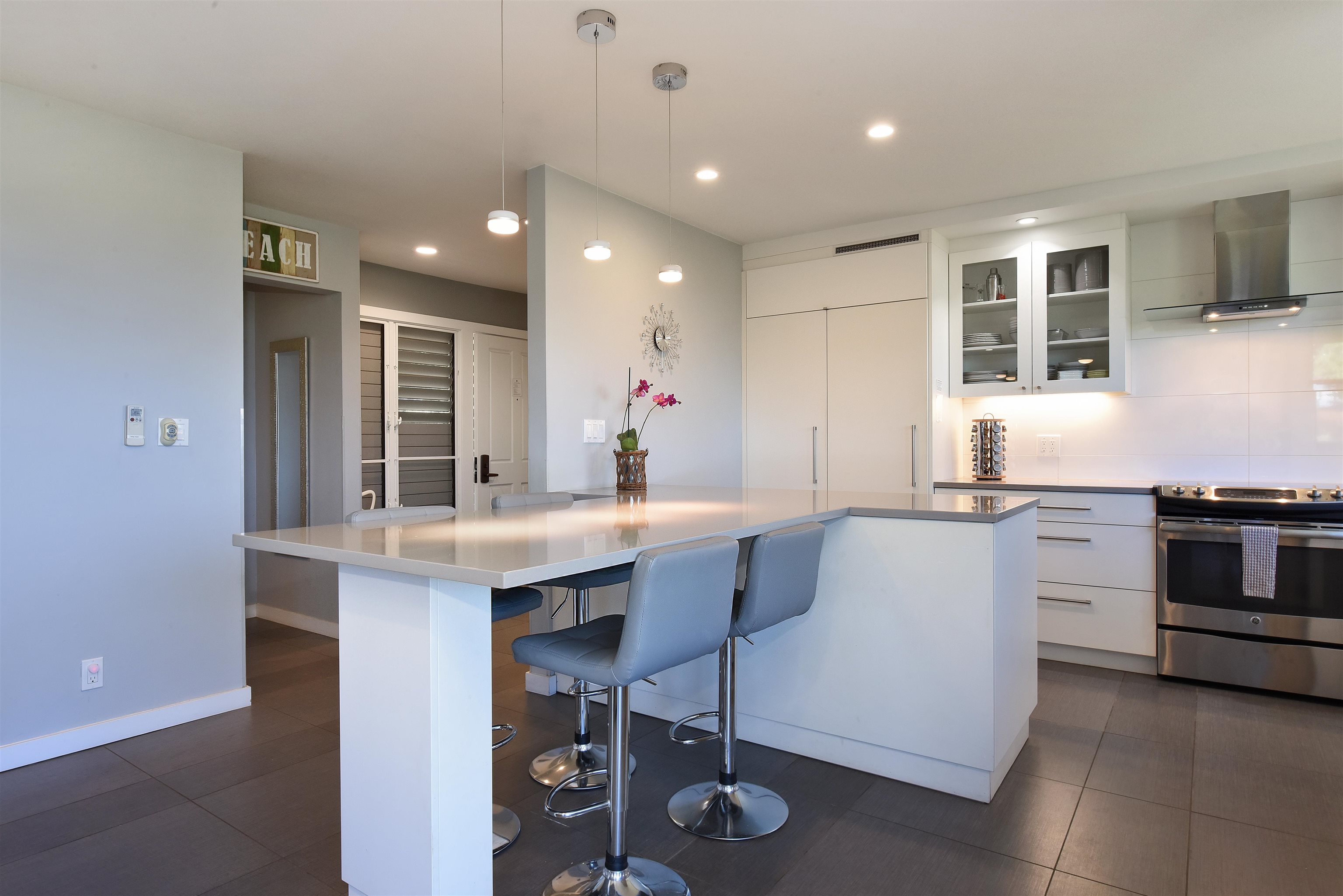 Kihei, Hawaii, 96753, United States, 2 Bedrooms Bedrooms, ,2 BathroomsBathrooms,Residential,For Sale,2000743