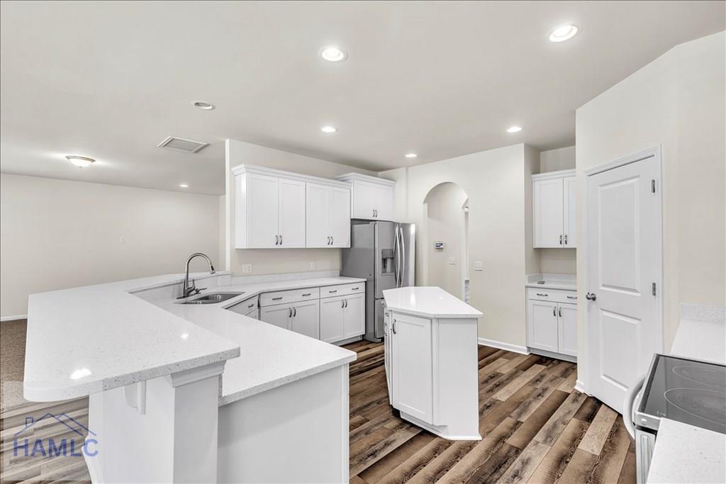 Ludowici, Georgia, 31316, United States, 5 Bedrooms Bedrooms, ,3 BathroomsBathrooms,Residential,For Sale,1991705