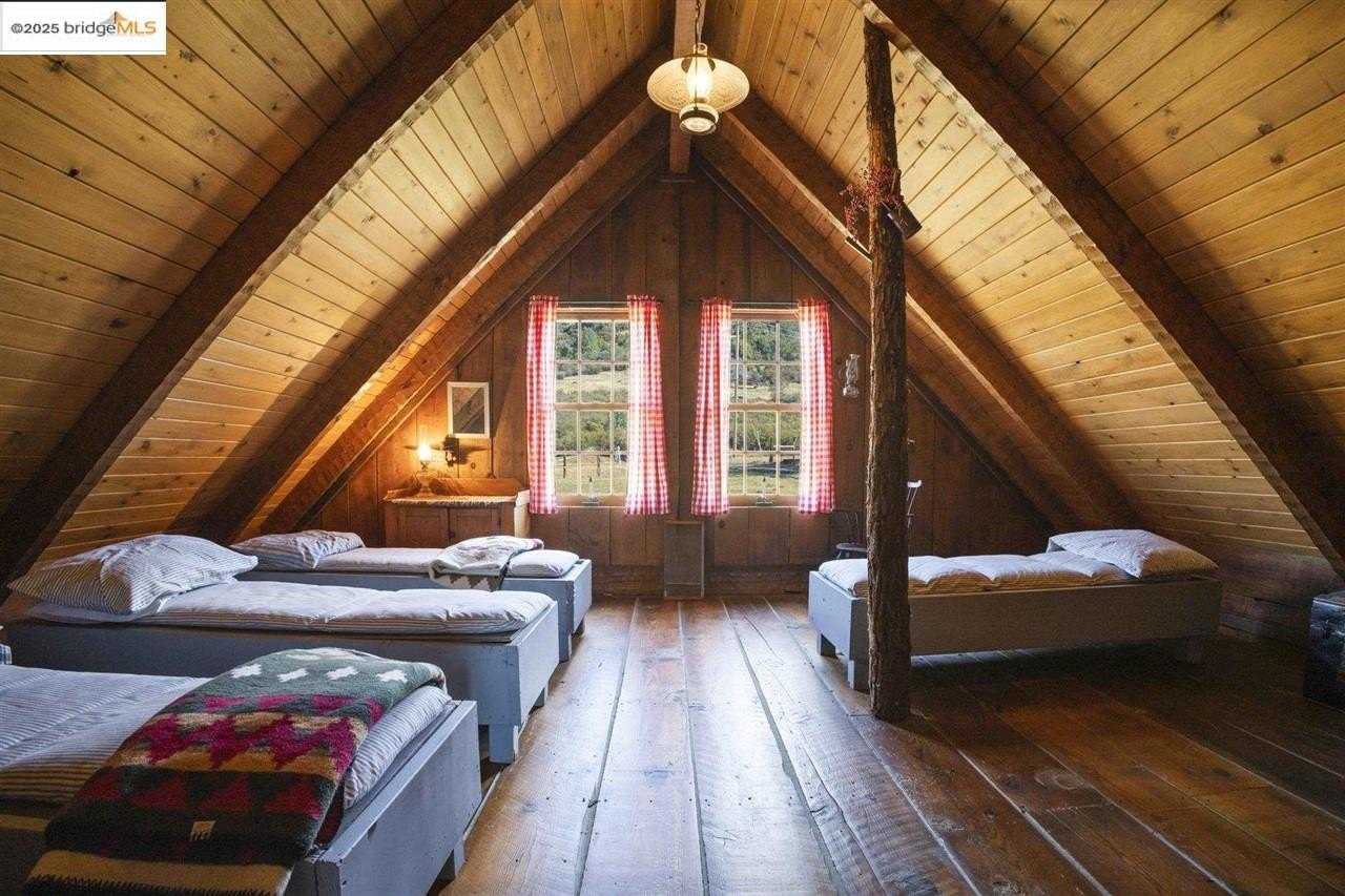 La Grange, California, 95311, United States, 3 Bedrooms Bedrooms, ,2 BathroomsBathrooms,Residential,For Sale,1982457