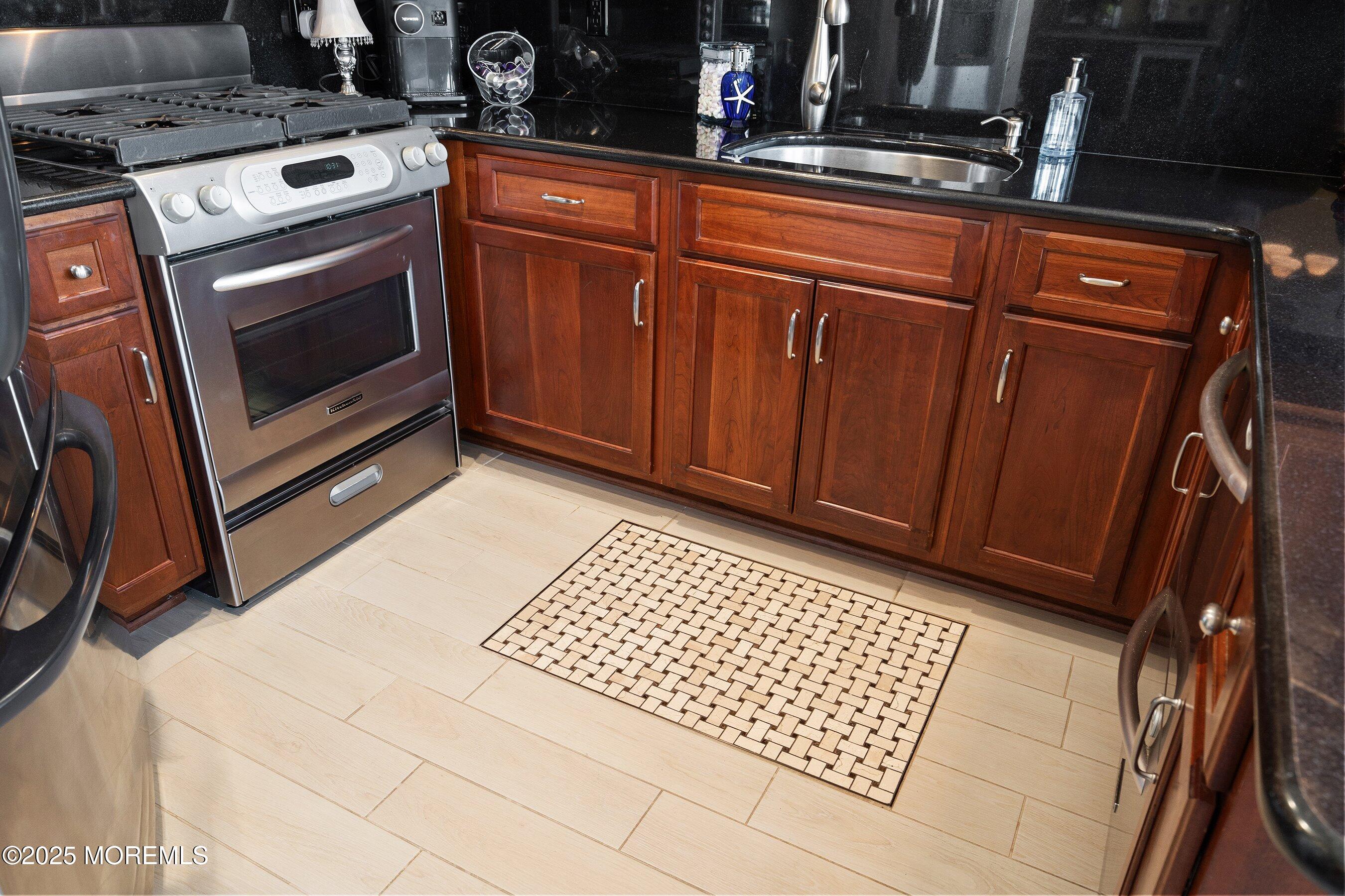 Point Pleasant, New Jersey, 08742, United States, 2 Bedrooms Bedrooms, ,2 BathroomsBathrooms,Residential,For Sale,1941604