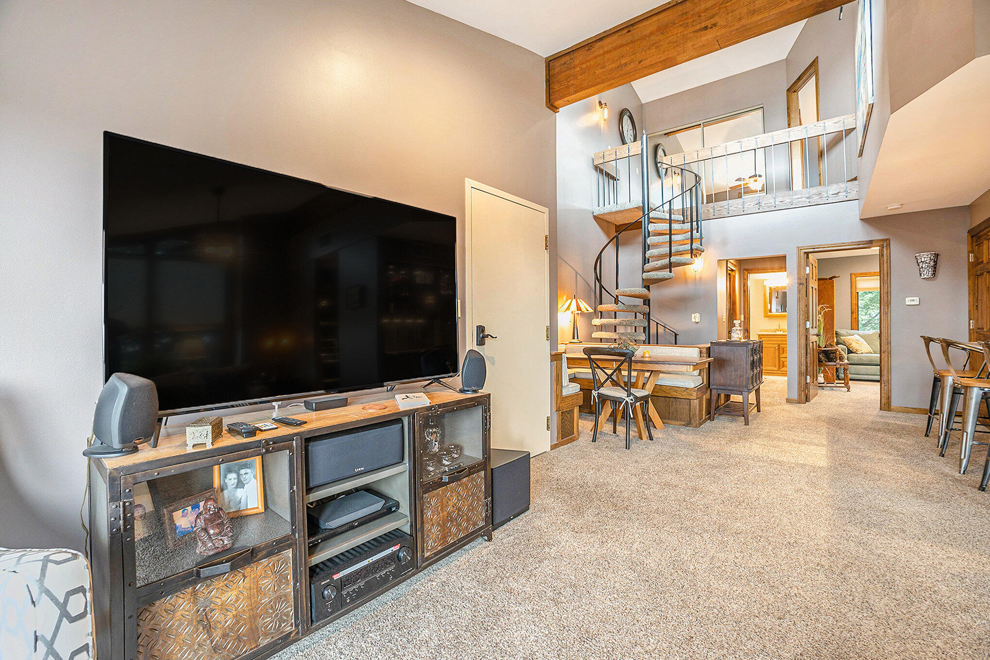 Michigan City, Indiana, 46360, United States, 3 Bedrooms Bedrooms, ,4 BathroomsBathrooms,Residential,For Sale,1904264
