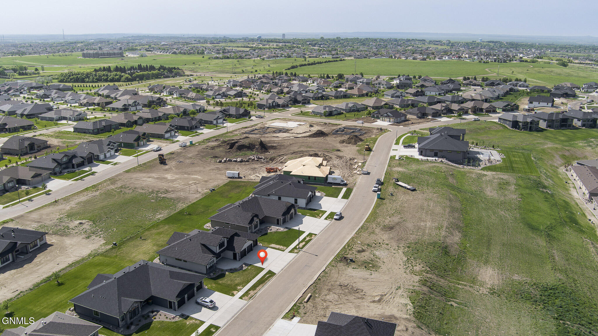 Bismarck, North Dakota, 58503, United States, 3 Bedrooms Bedrooms, ,4 BathroomsBathrooms,Residential,For Sale,2027923