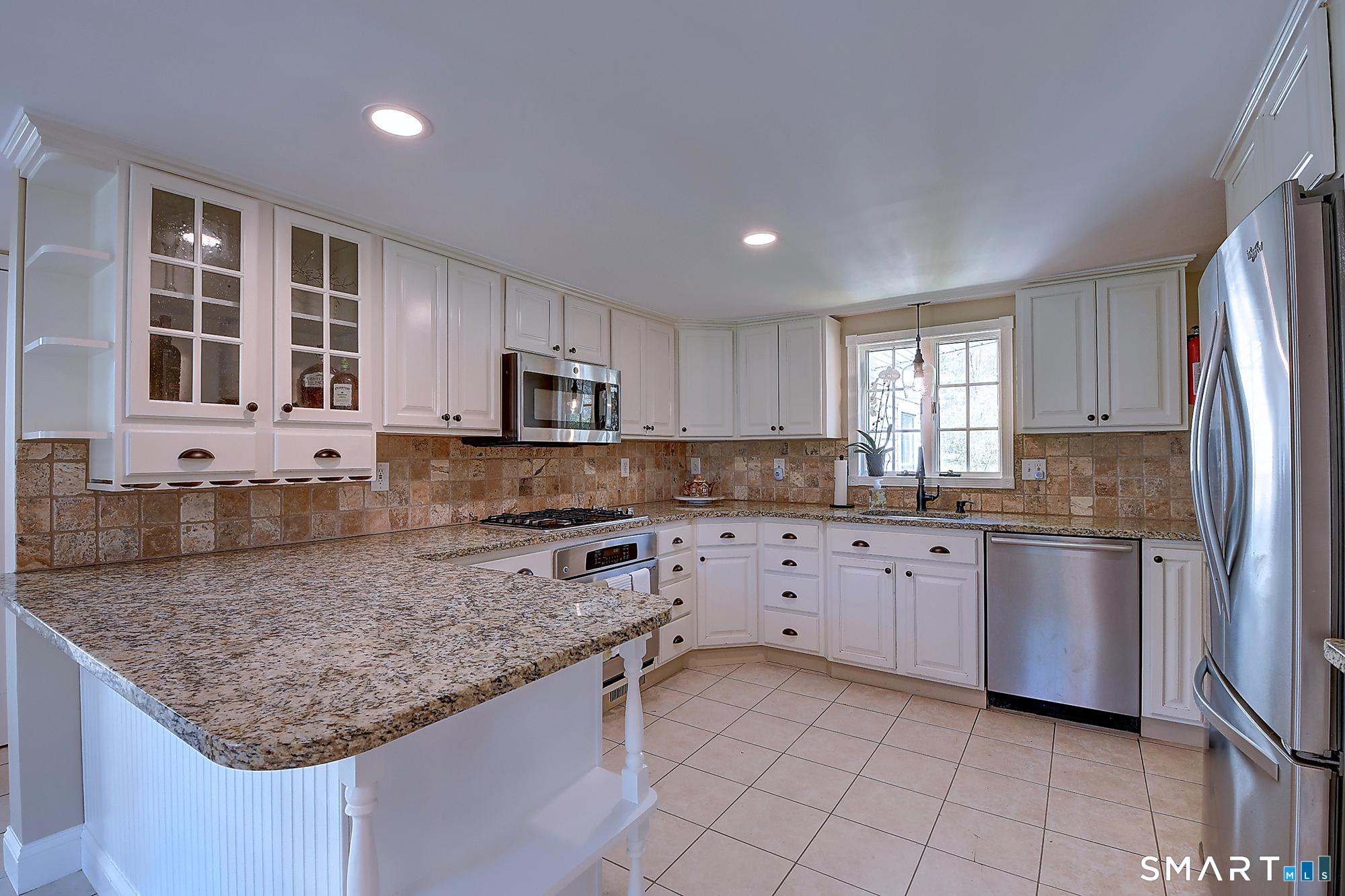 223, Connecticut, 06035, United States, 4 Bedrooms Bedrooms, ,3 BathroomsBathrooms,Residential,For Sale,2042939