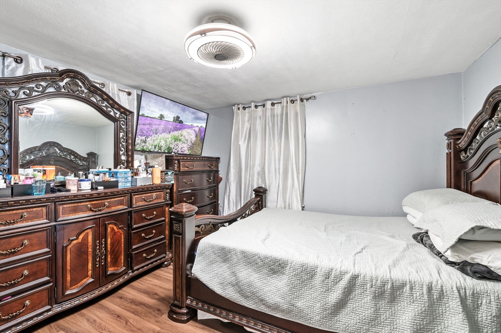 Lawrence, Massachusetts, 01841, United States, 4 Bedrooms Bedrooms, ,2 BathroomsBathrooms,Residential,For Sale,1871018