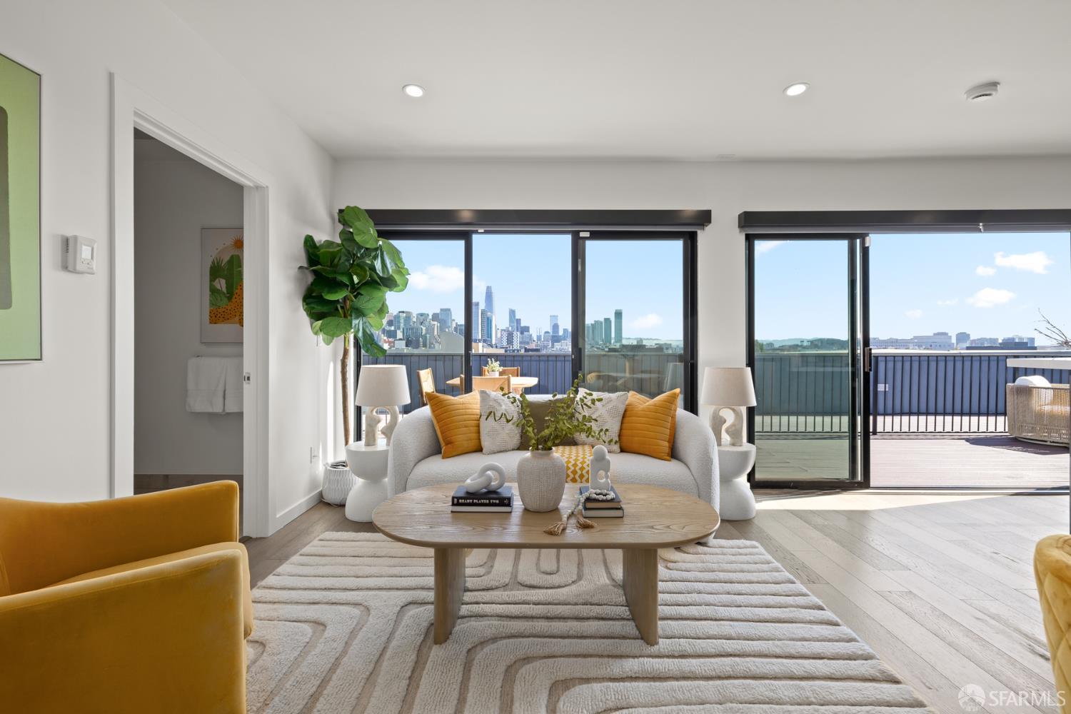 San Francisco, California, 94103, United States, 1 Bedroom Bedrooms, ,1 BathroomBathrooms,Residential,For Sale,1949948