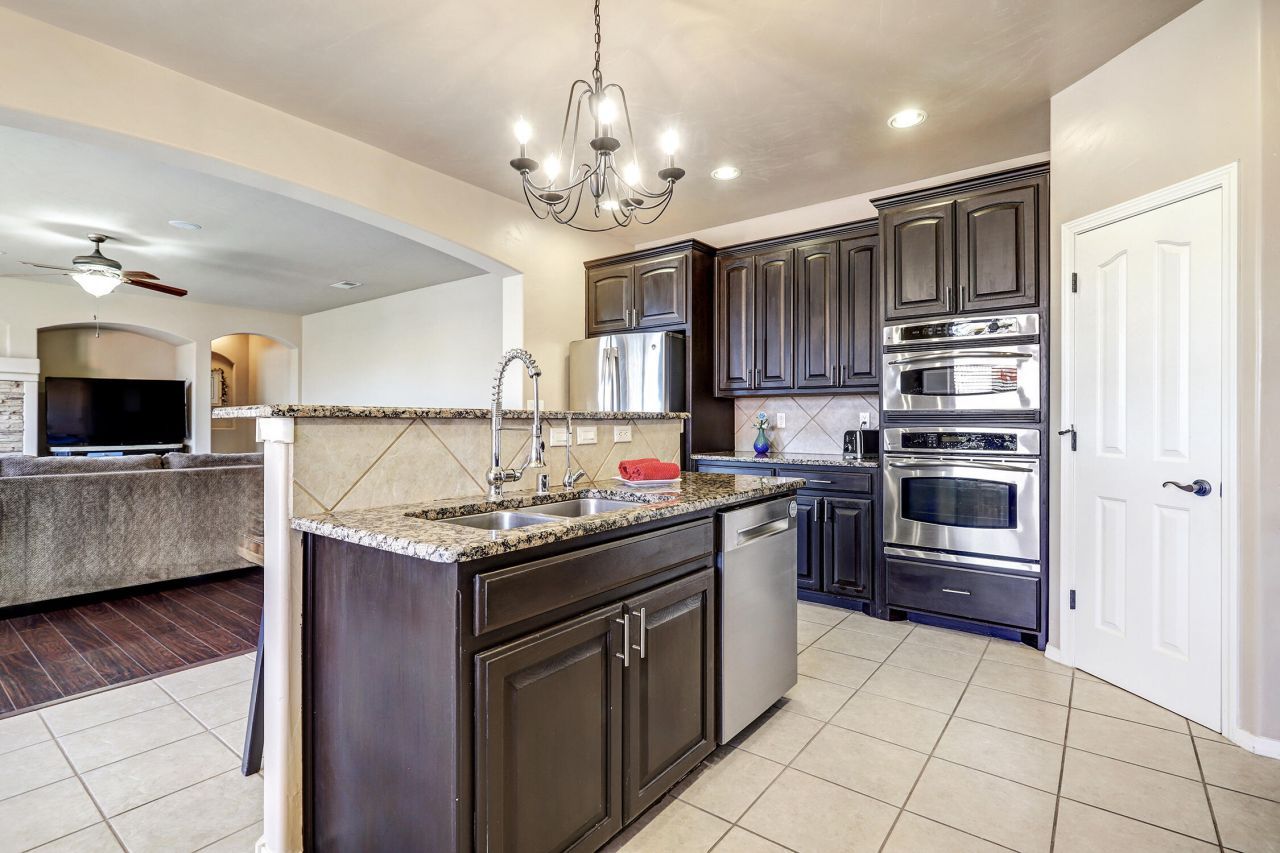 Rio Rancho, New Mexico, 87124, United States, 4 Bedrooms Bedrooms, ,3 BathroomsBathrooms,Residential,For Sale,1956048