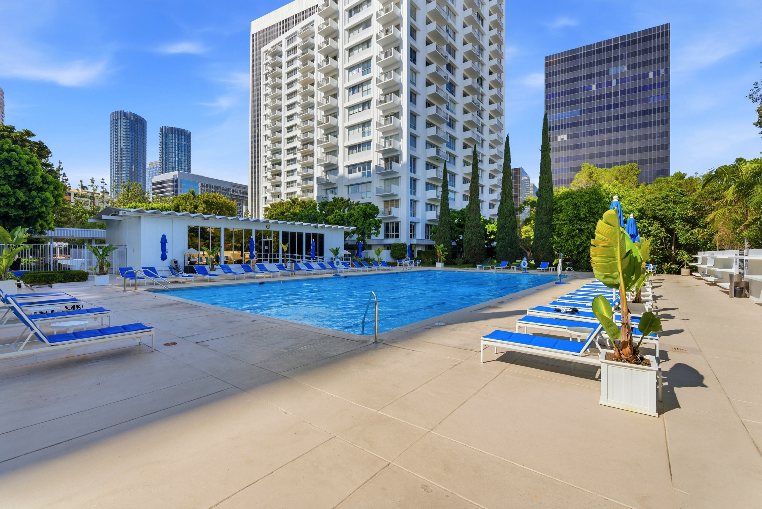  2160 Century Park East, Unit 411 - 物件實景