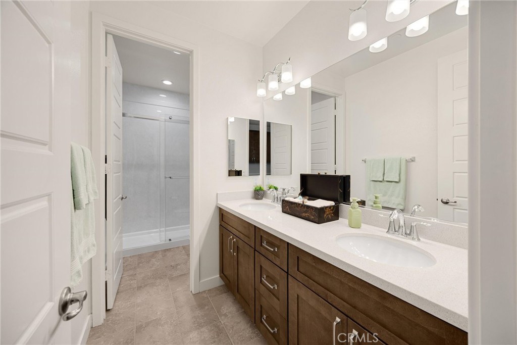 Upland, California, 91784, United States, 3 Bedrooms Bedrooms, ,3 BathroomsBathrooms,Residential,For Sale,1988637