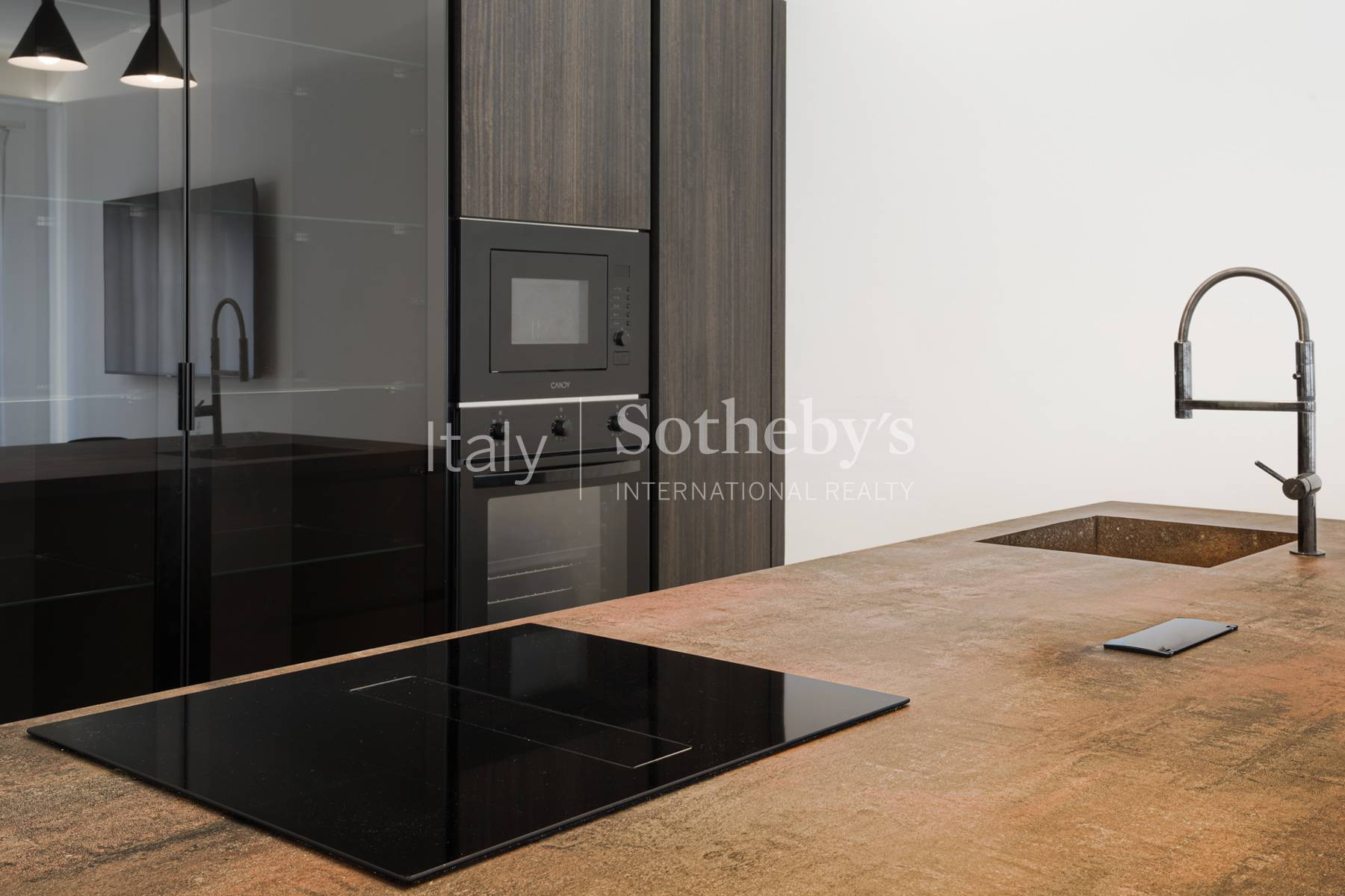  Bright renovated apartment just a few steps from the Arena - 物件實景