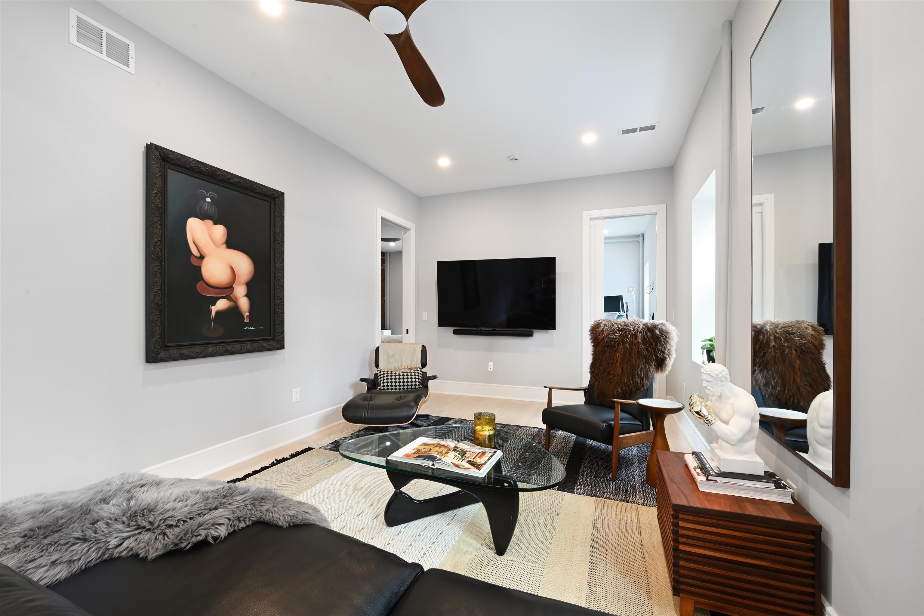 Hoboken, New Jersey, 07030, United States, 3 Bedrooms Bedrooms, ,2 BathroomsBathrooms,Residential,For Sale,1992092