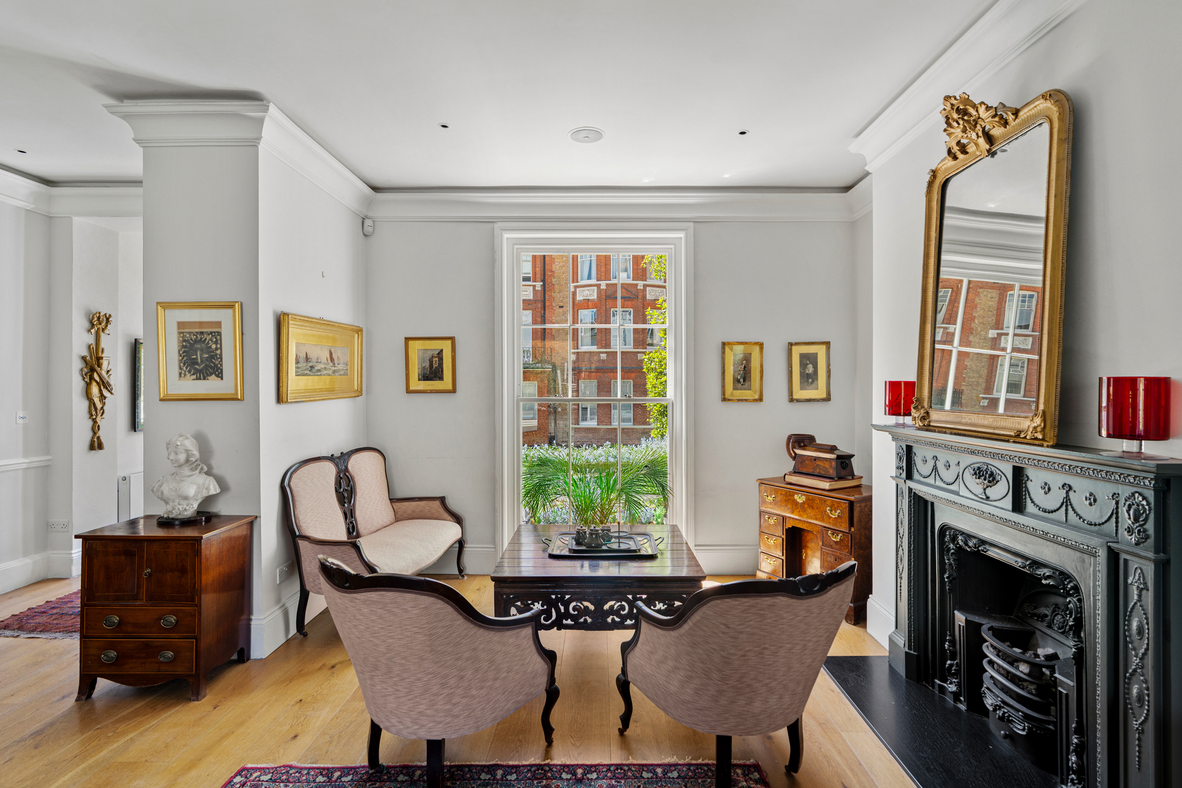  Beautifully Finished Victorian Townhouse Moments from High Street Kensington - 物件實景