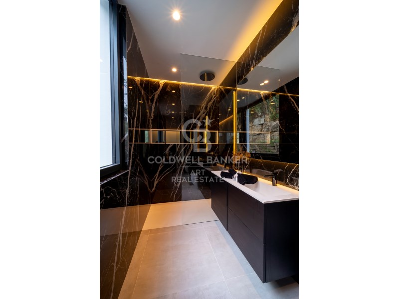 Benahavís, Andalusia, ES, 6 Bedrooms Bedrooms, ,9 BathroomsBathrooms,Residential,For Sale,1957050