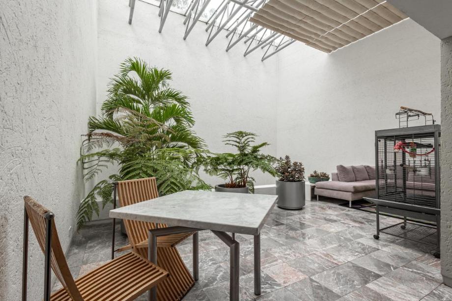 MERCADERES, Benito Juárez, Ciudad de México, 03900, Mexico, 2 Bedrooms Bedrooms, ,2 BathroomsBathrooms,Residential,For Sale,MERCADERES,1672748