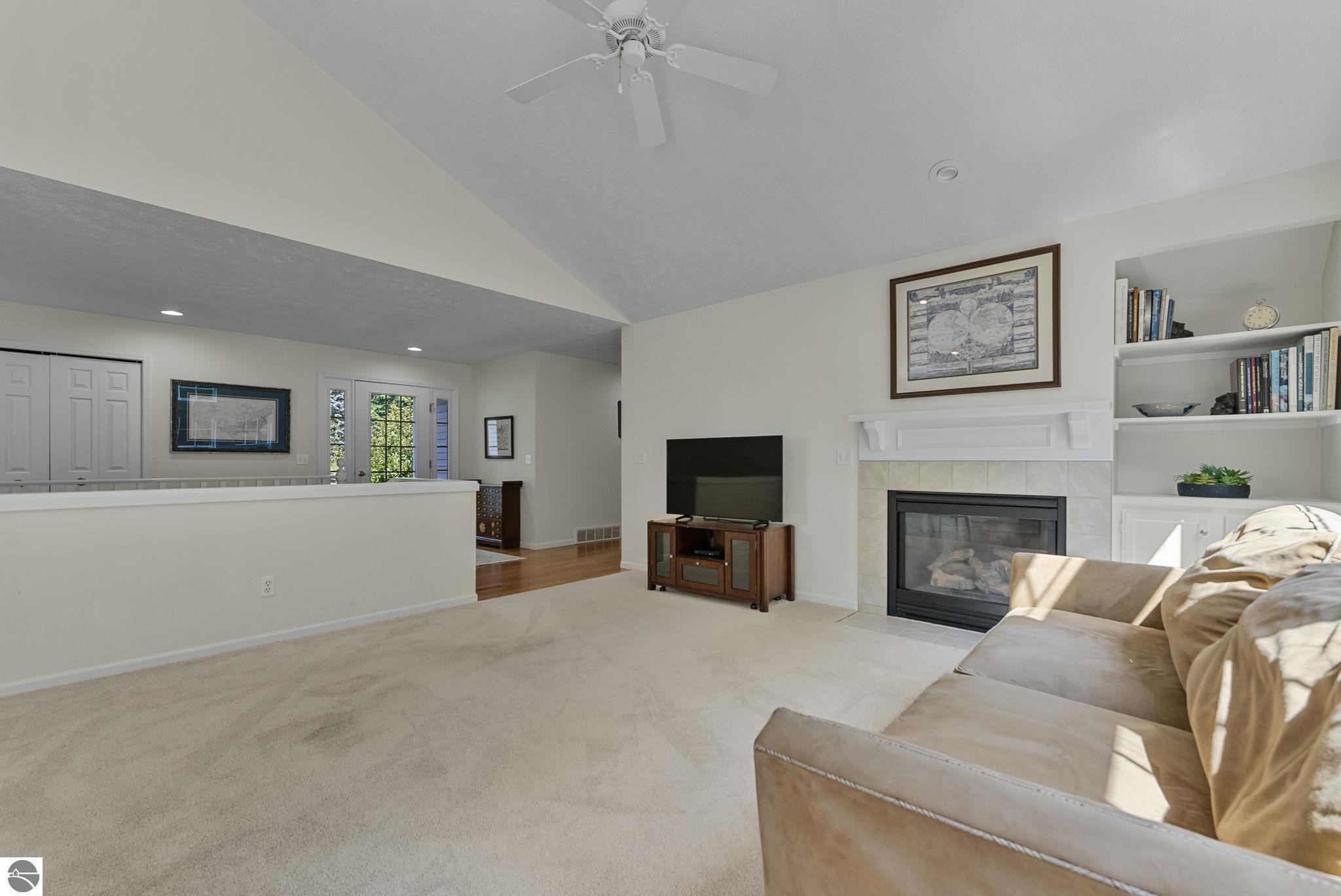 Traverse City, Michigan, 49685, United States, 3 Bedrooms Bedrooms, ,1 BathroomBathrooms,Residential,For Sale,1984213