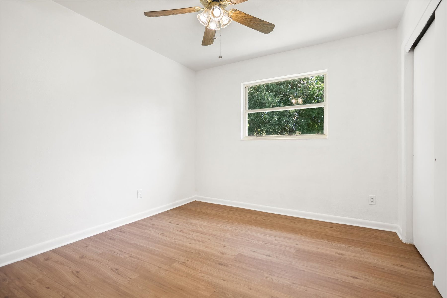  2125 W Lou Drive, Jacksonville, FL, 32216 - 物件實景
